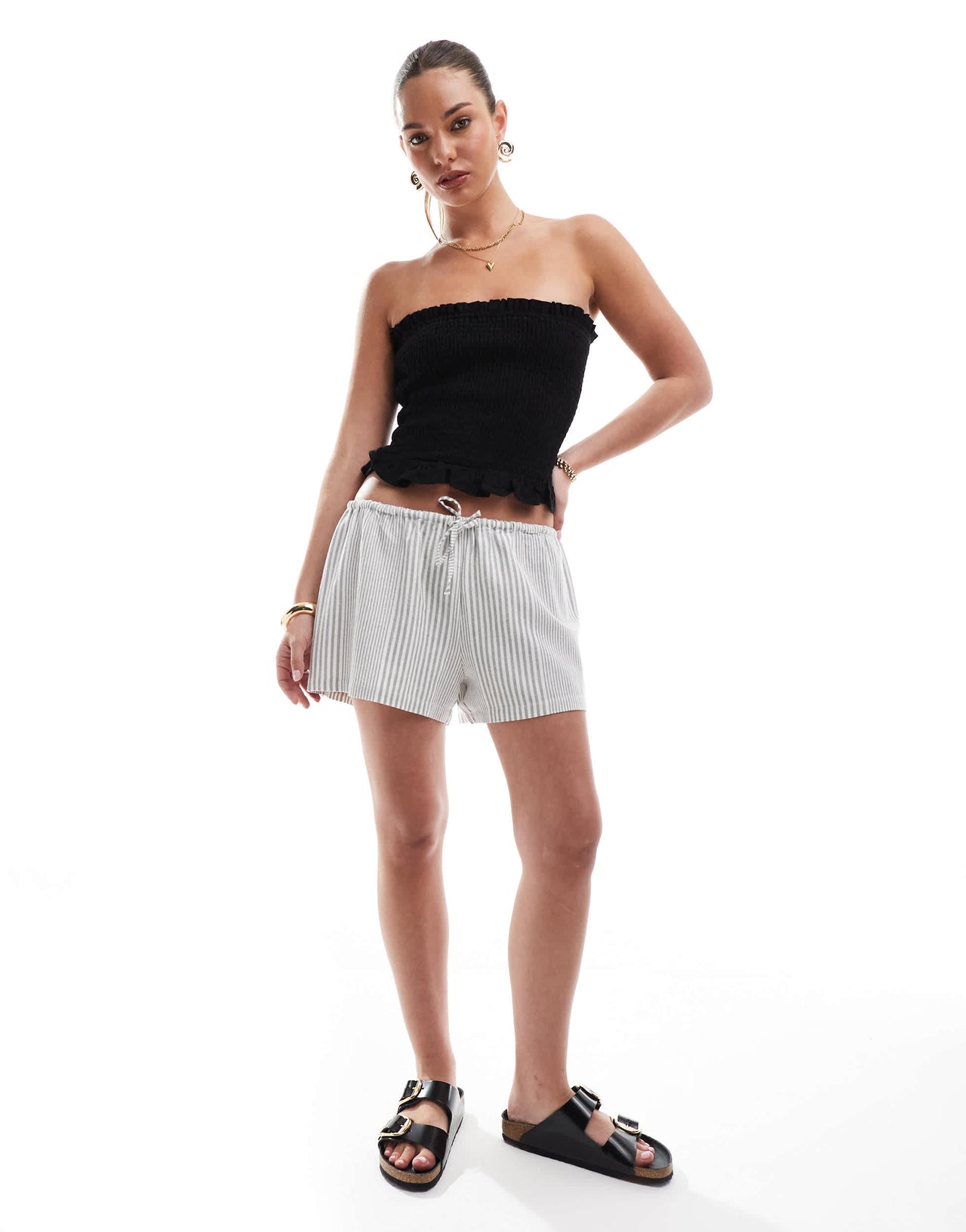 Stradivarius STR linen look drawstring short in stripe