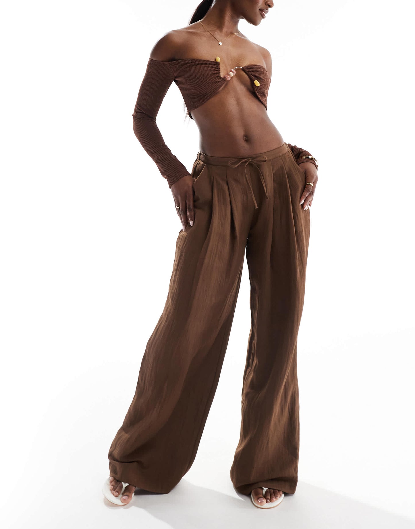 Stradivarius crinkle wide leg trouser in brown