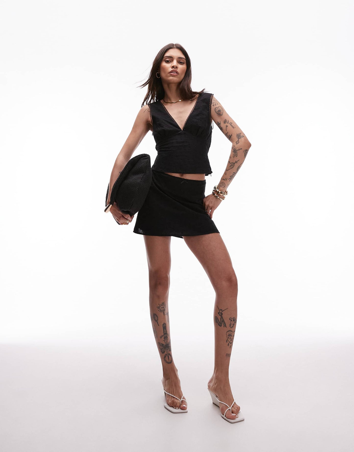Nia eva fitted plemet mini skirt in black