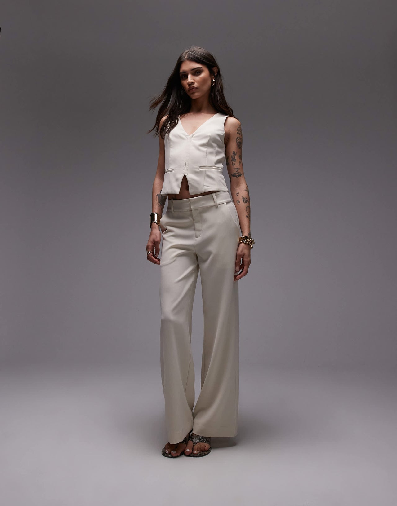 Nia jordan linen waistcoat in birch