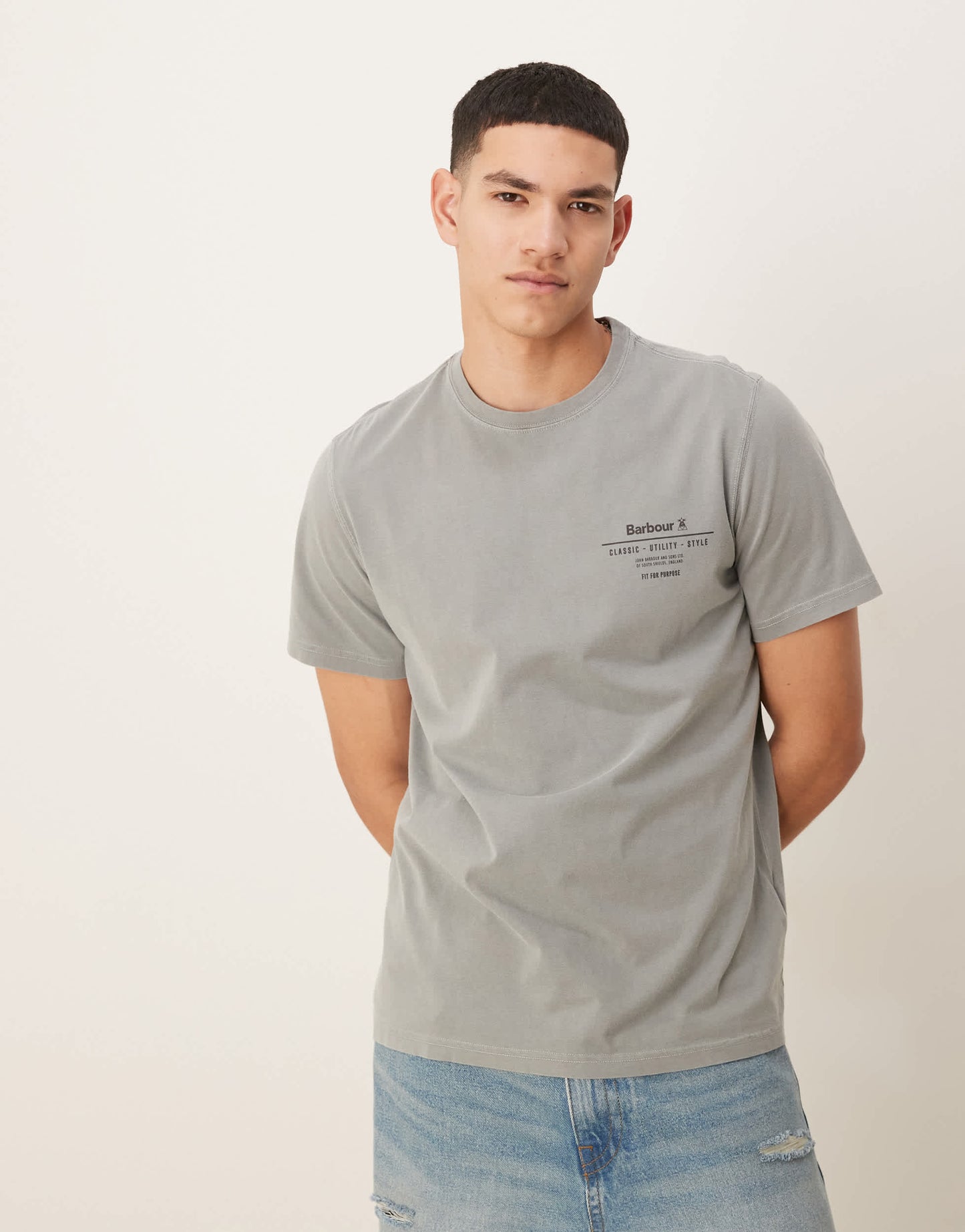 Barbour Hickling tailored fit t-shirt in washed gunmetal