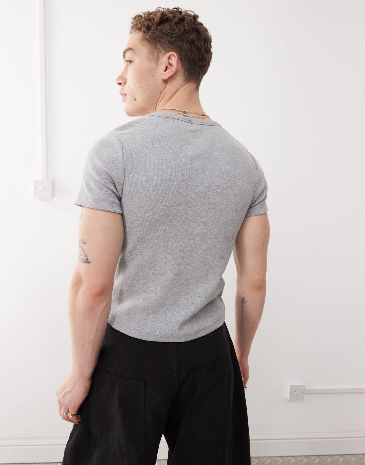 COLLUSION Ribbed henley t-shirt in grey