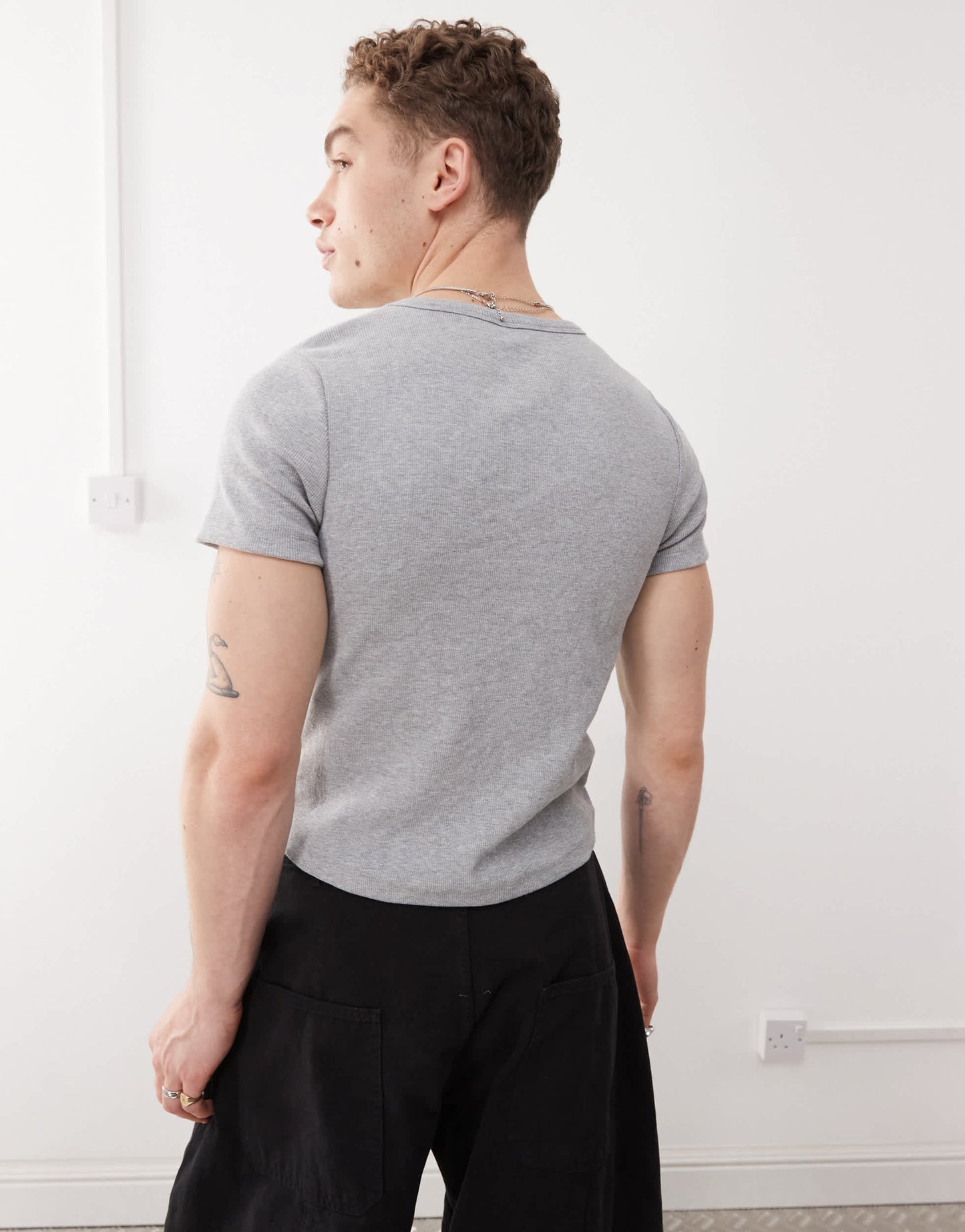 COLLUSION Ribbed henley t-shirt in grey
