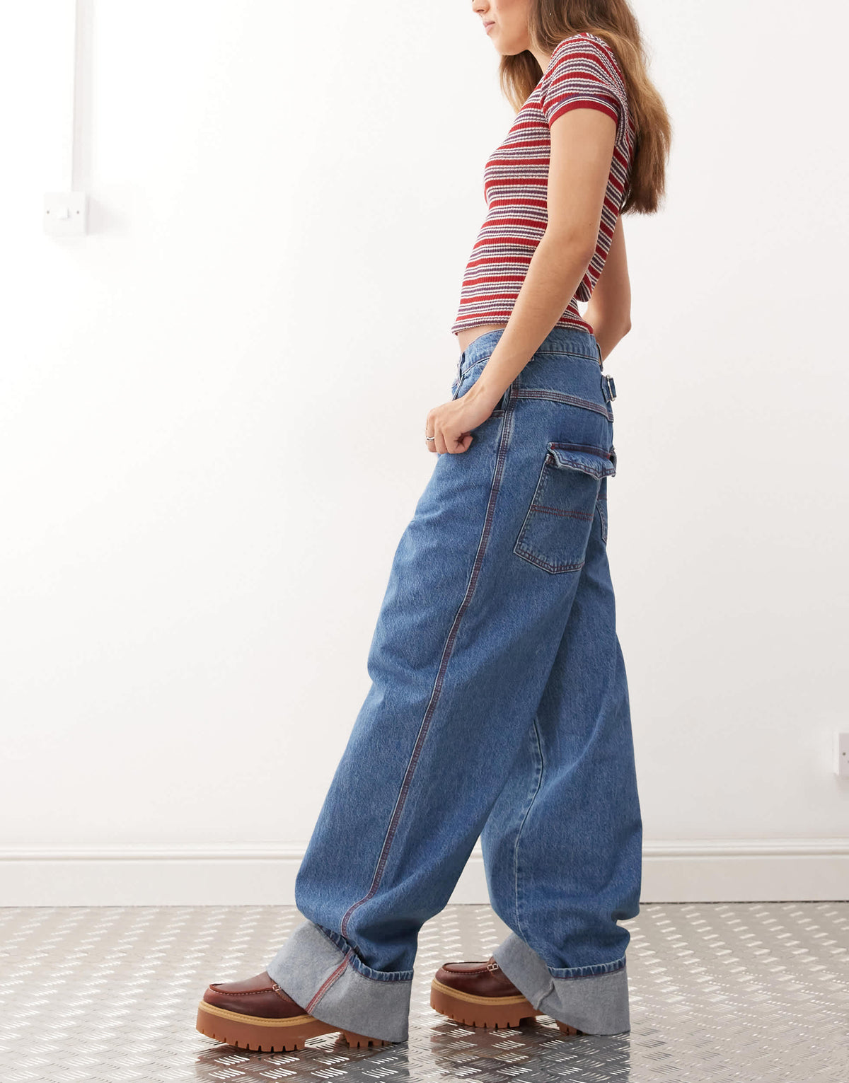 COLLUSION X002 baggy jeans with turn up hem in mid wash and red stitching