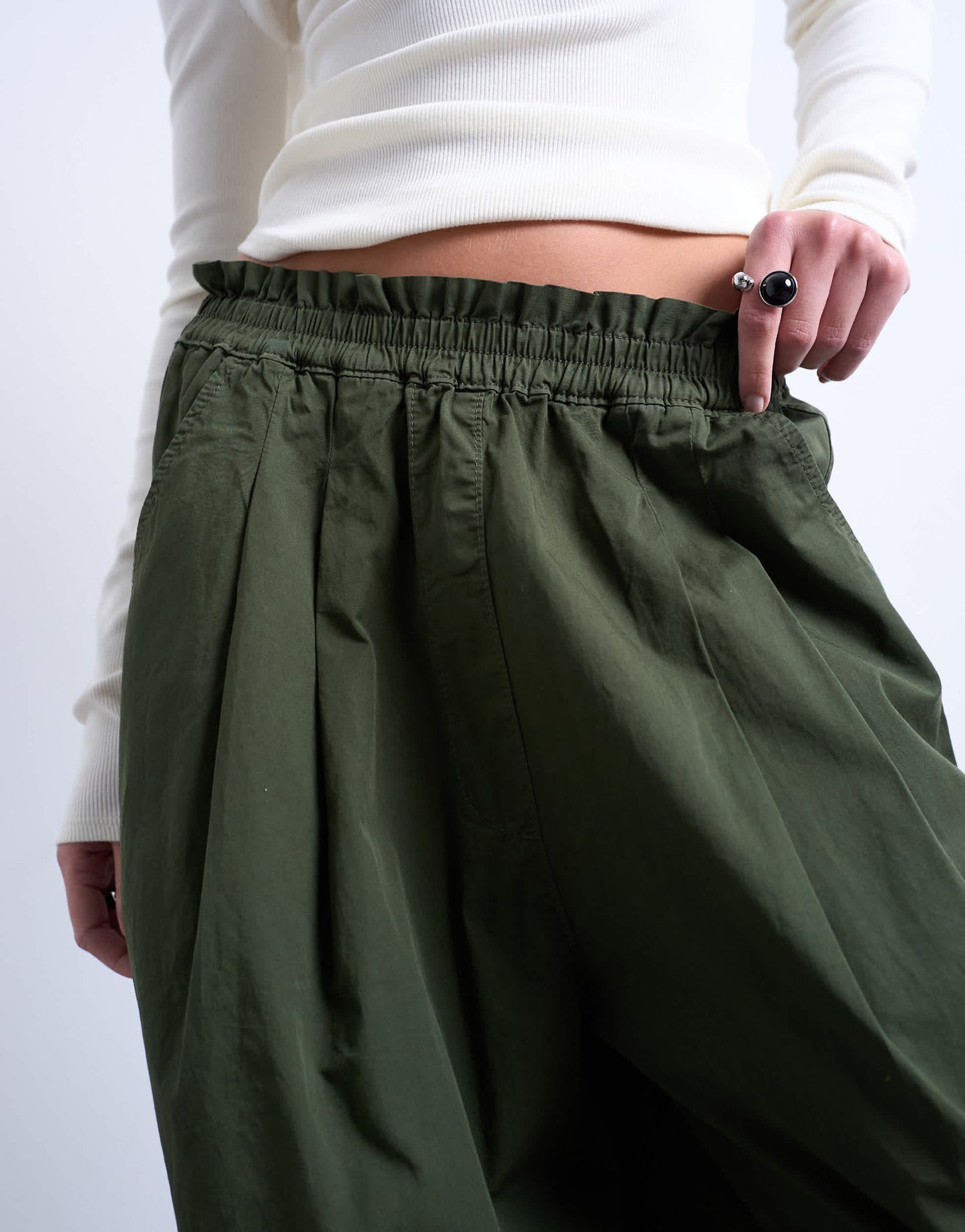 Topshop pleated balloon jogger with elasticated waist in green