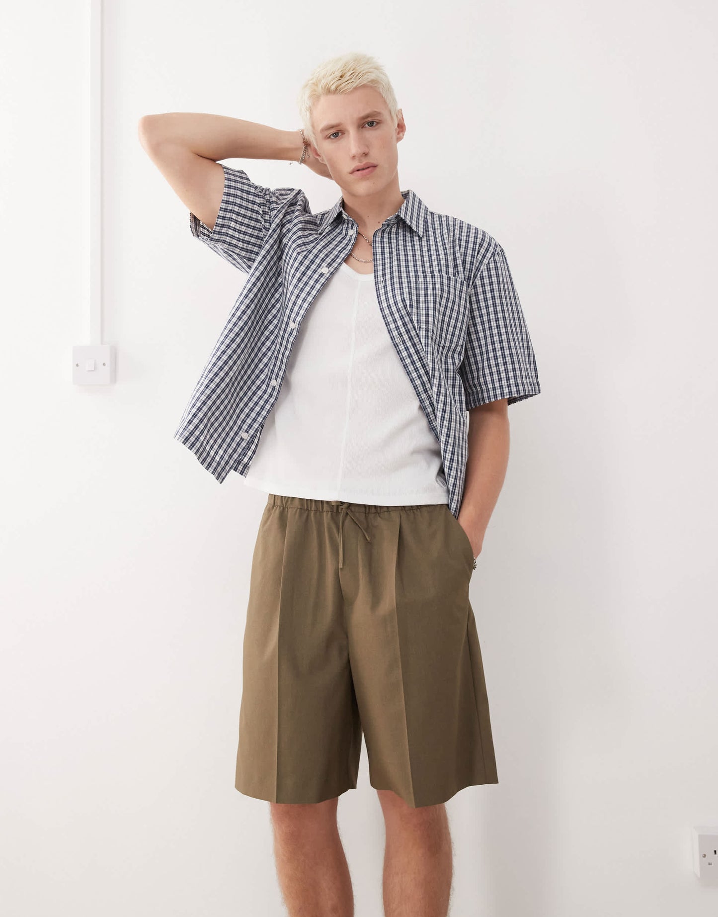 Weekday oversized smart shorts with elasticated waist in khaki