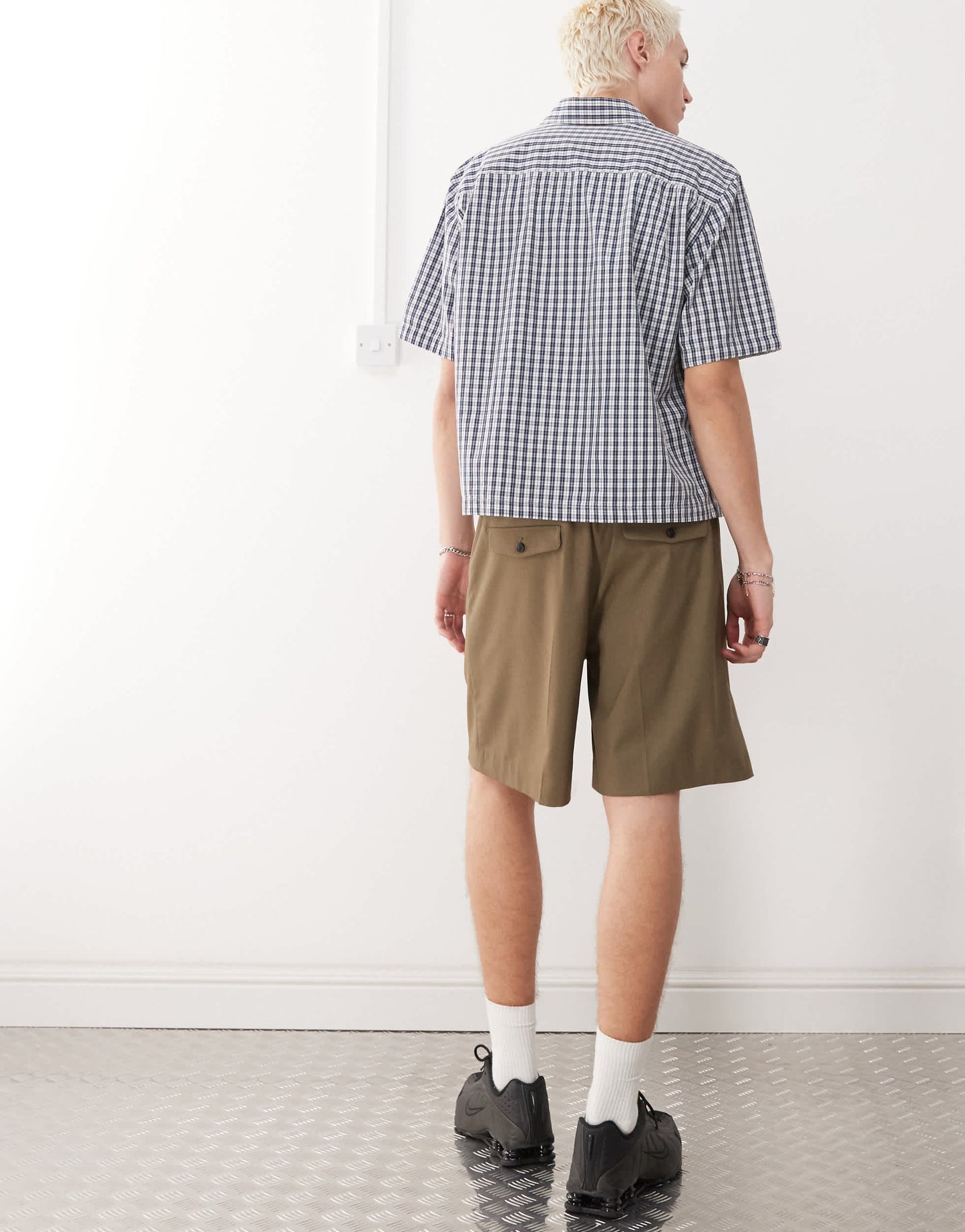 Weekday oversized smart shorts with elasticated waist in khaki