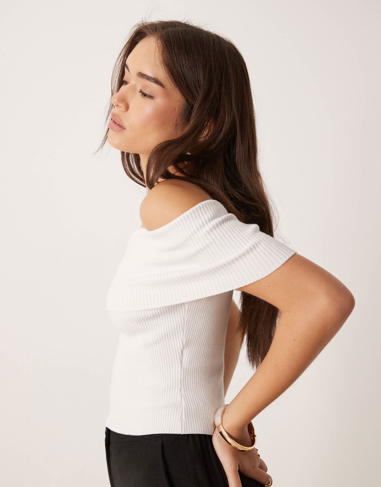 Abercrombie & Fitch off the shoulder foldover top in white