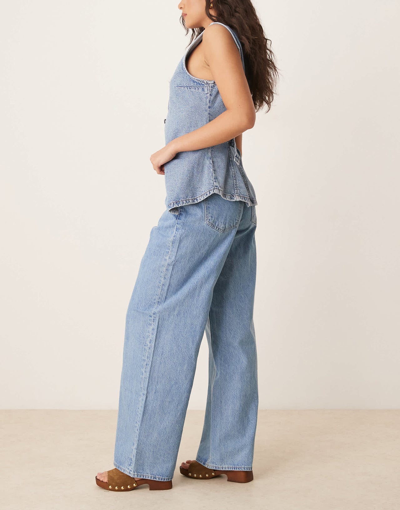 Abercrombie & Fitch curve love high rise wide leg jeans in medium wash