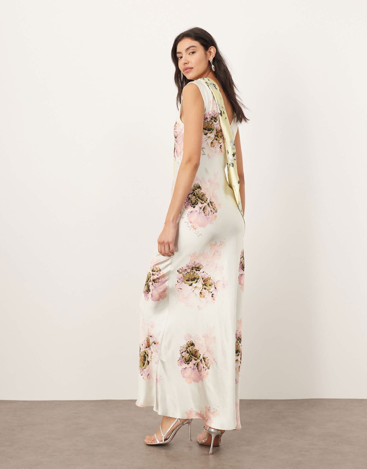 ARRANGE asymmetric panelled maxi dress in mixed floral print