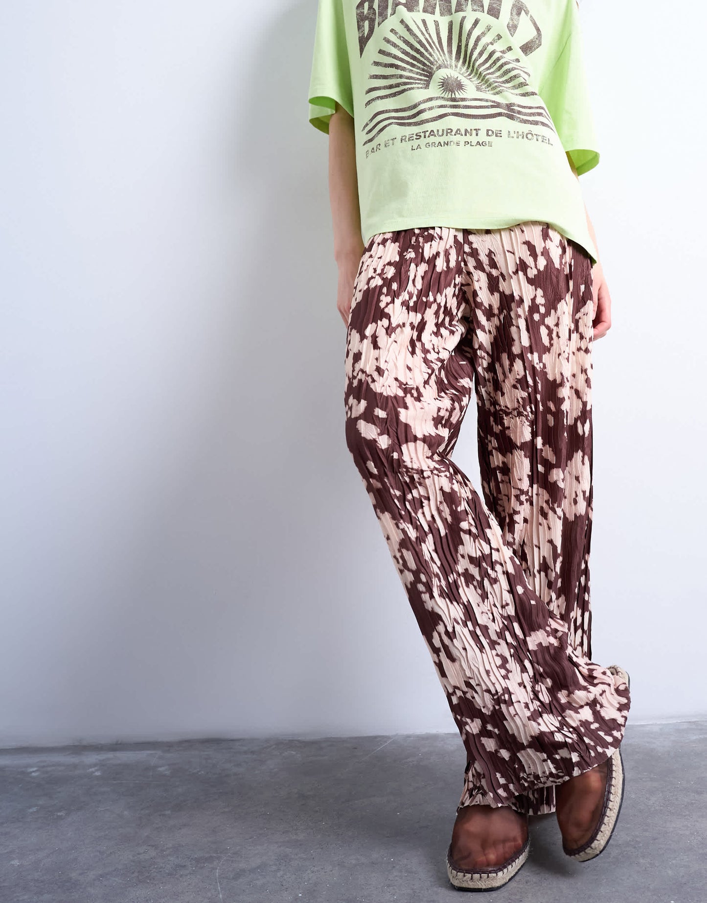 Topshop abstract animal print plisse trousers in brown