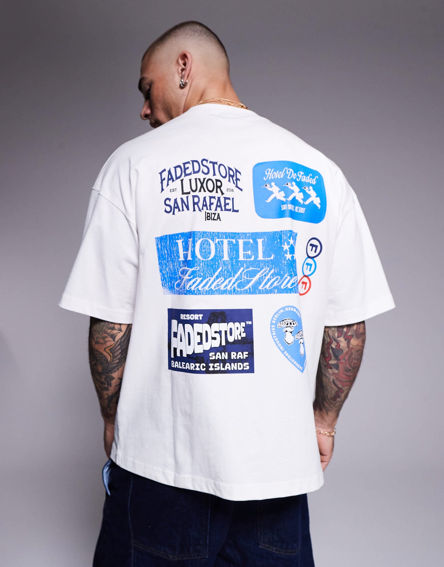 Faded Store lugage graphic back print t-shirt in cream
