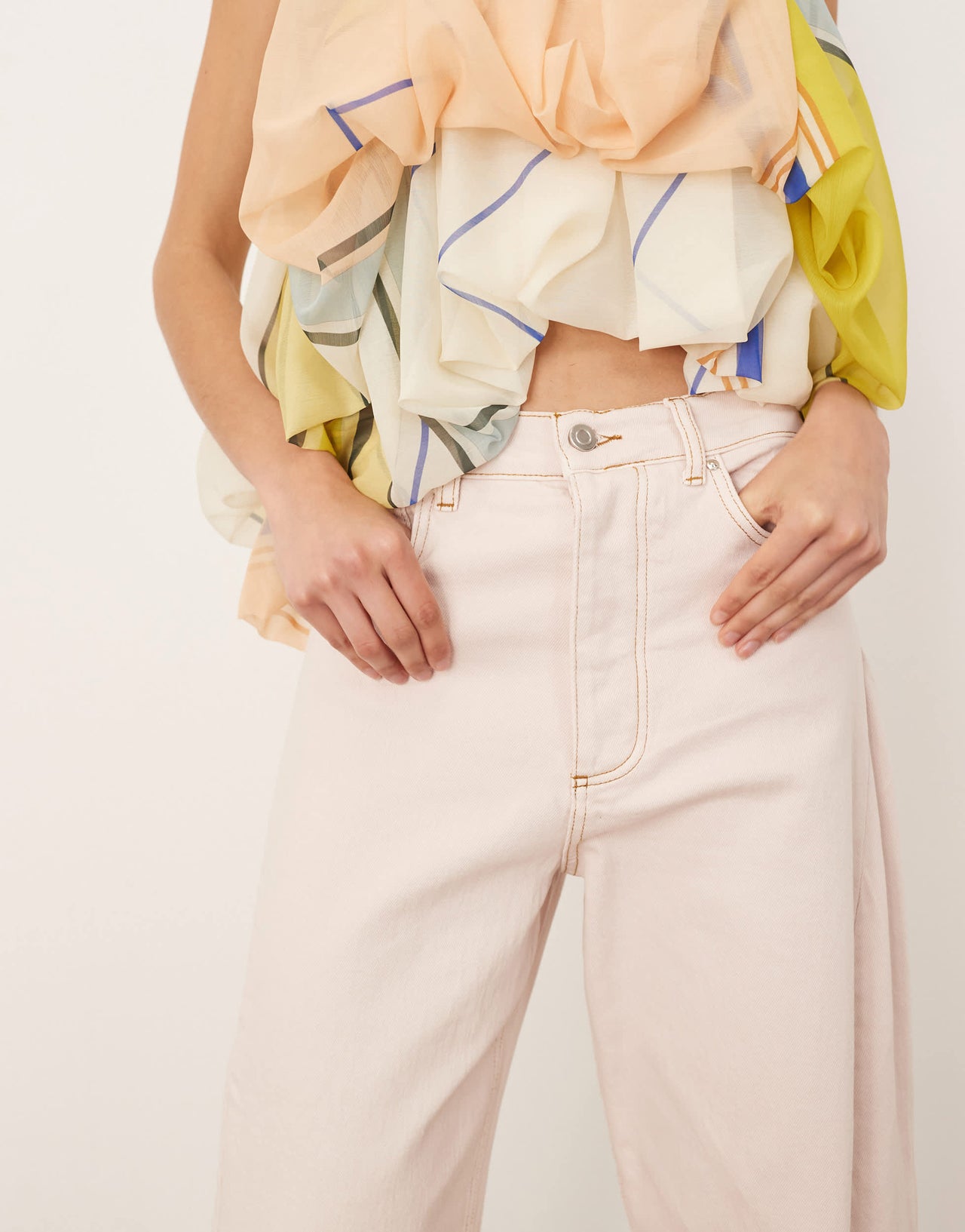 ARRANGE Eden denim barrel leg high waist jean in light pink