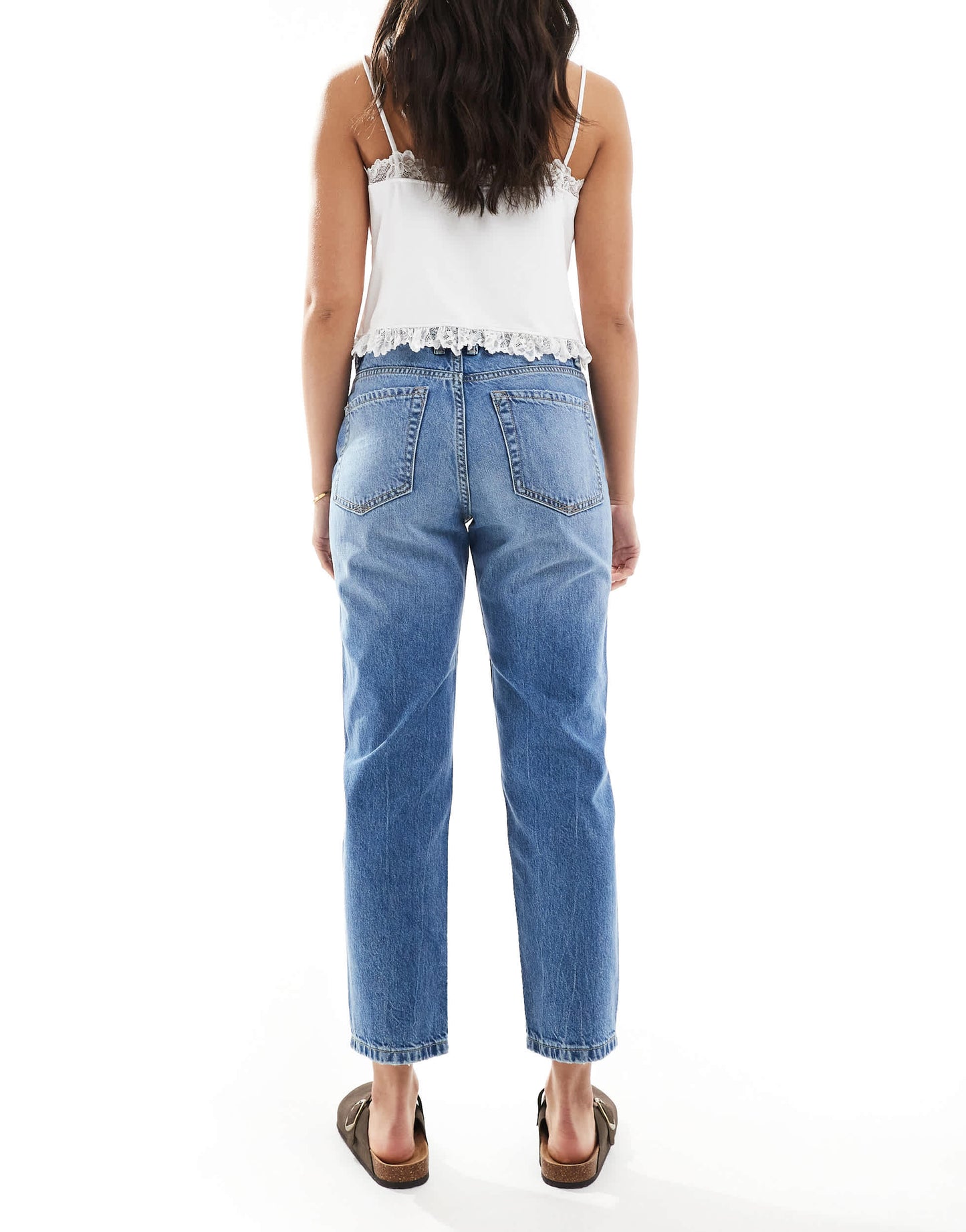 Stradivarius D89 low rise mom jean in light wash blue