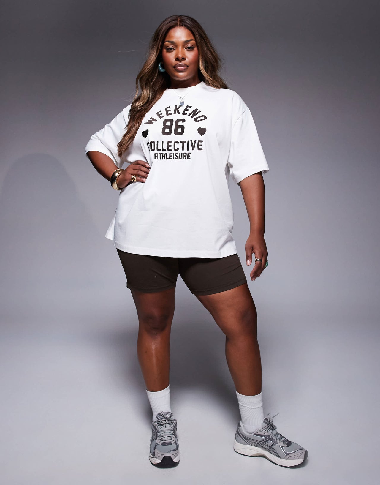 Weekend Collective Curve co-ord t-shirt with embroidered chocolate heart print in cream
