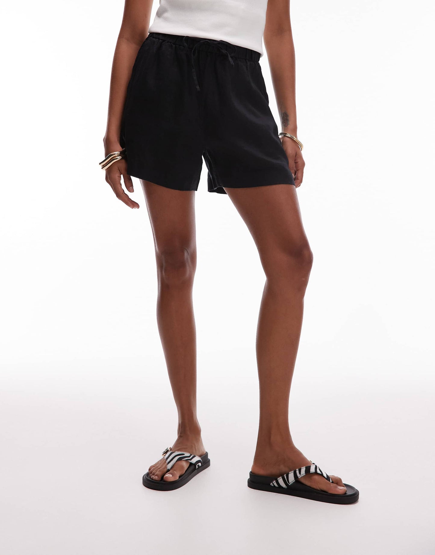 ARKET pull on linen shorts in black