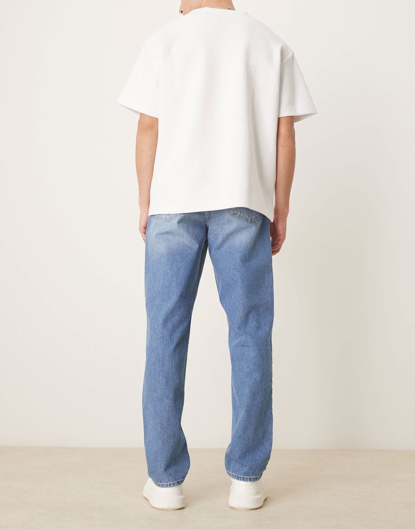 ASOS DESIGN straight leg jeans light wash blue