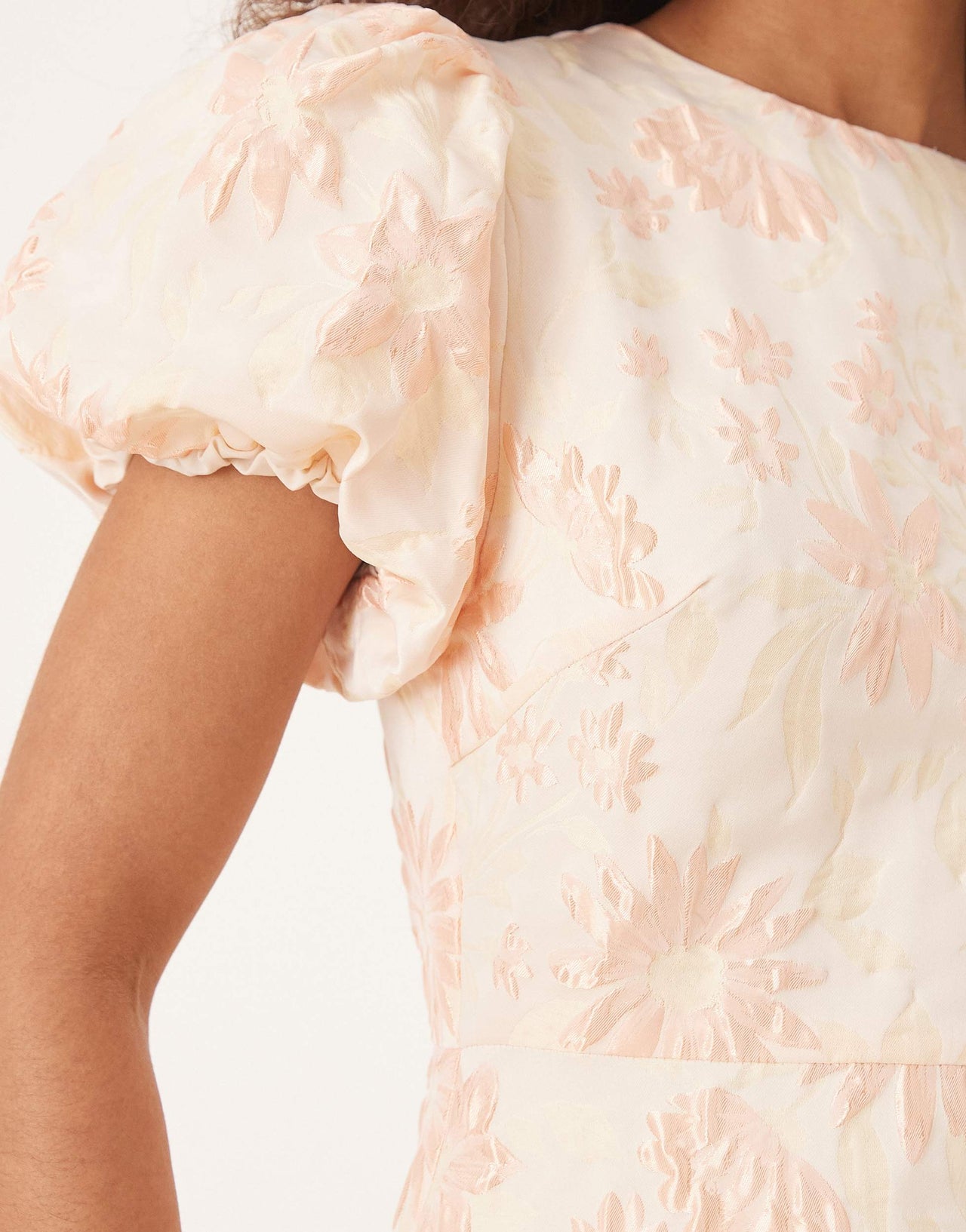 Sister Jane puff sleeve bubble hem maxi dress in peachy floral
