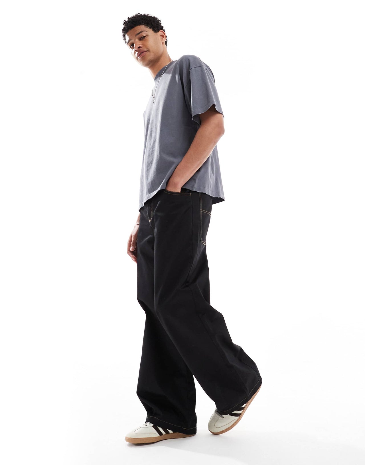 Pull&Bear boxy cropped destroyed t-shirt in grey