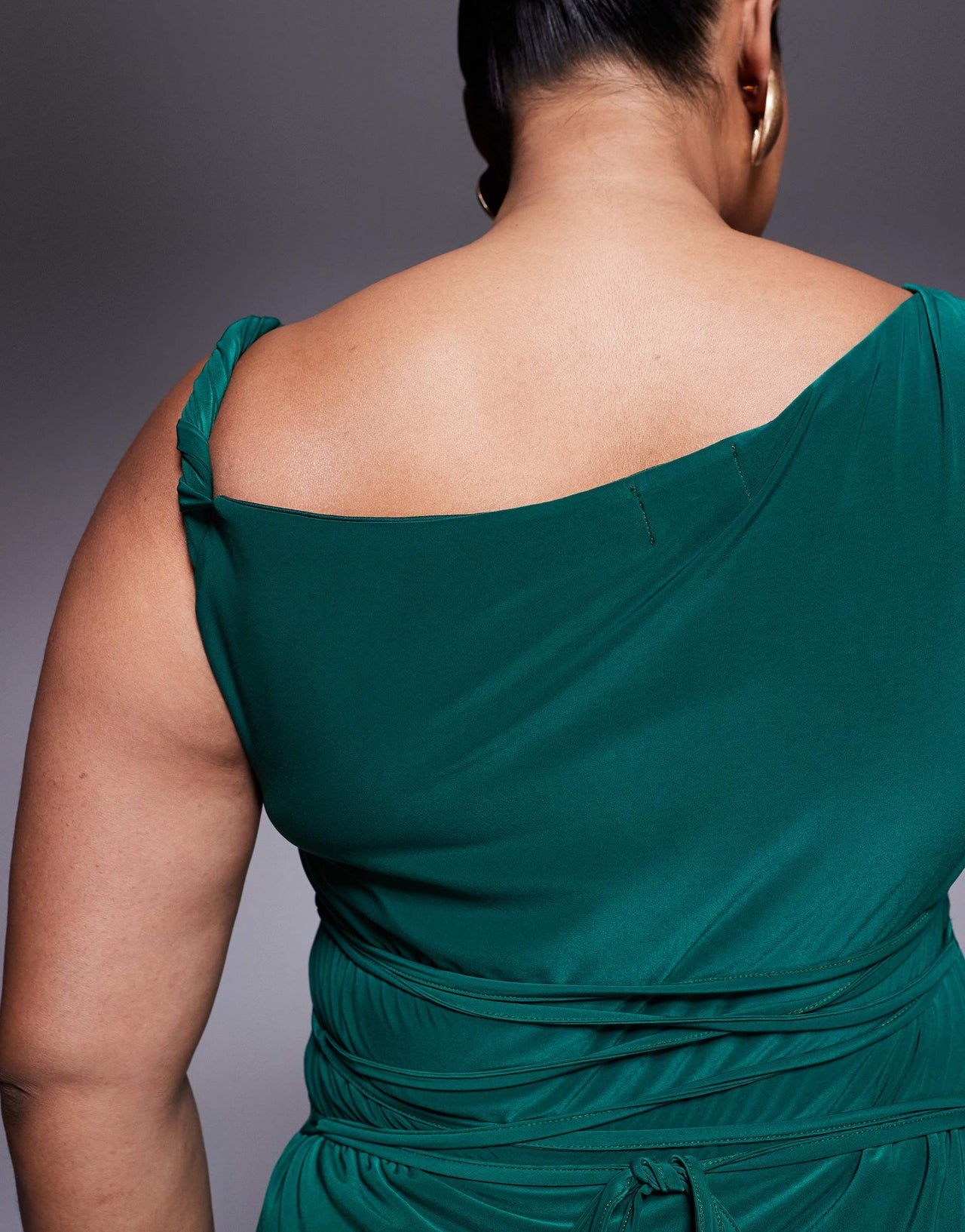 ASOS DESIGN Curve twist shoulder with lace up back maxi dress in emerald green