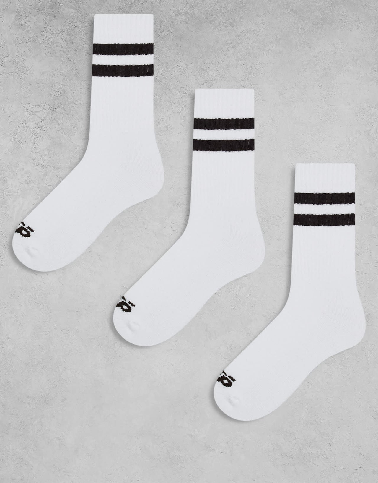 4505 3 pack 2 stripe crew sock with quick dry in white with coffee stripe