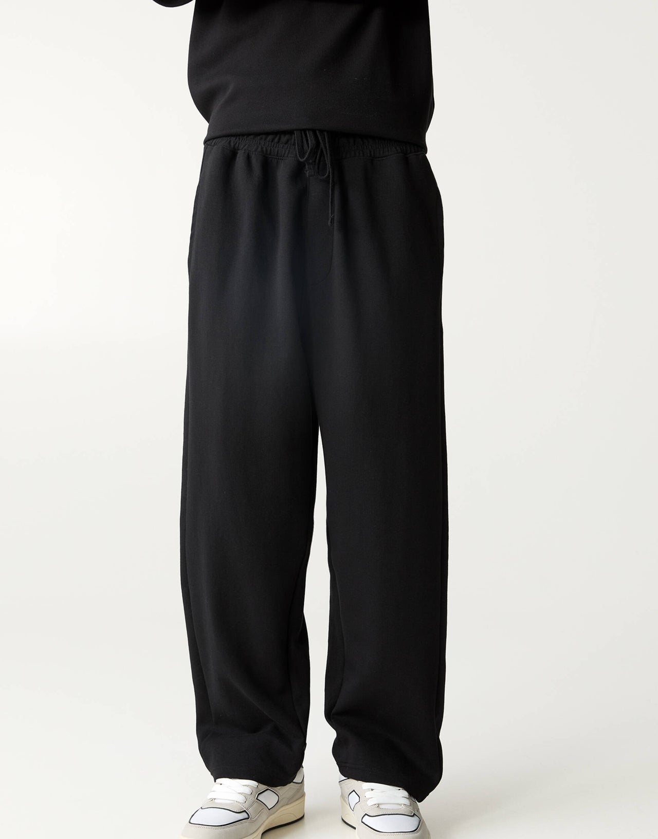 Pull&Bear interlock joggers in black
