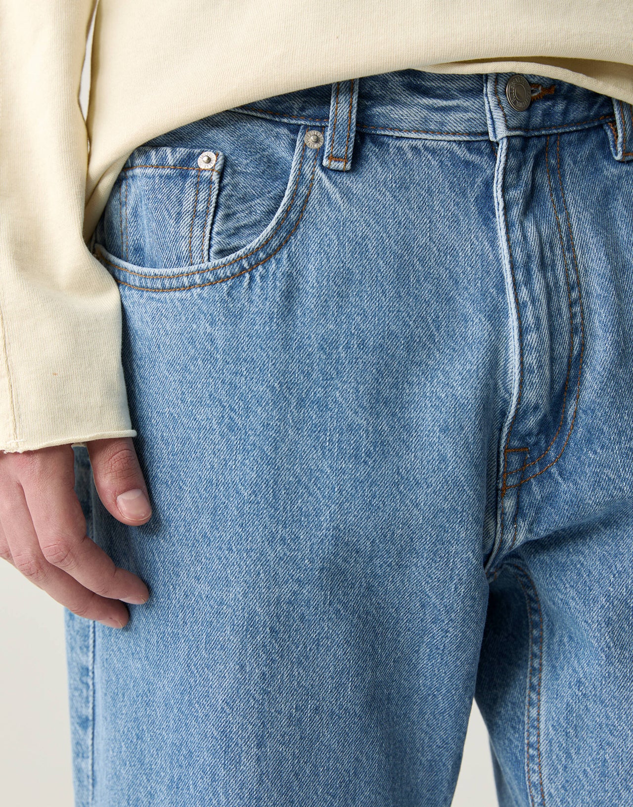 Pull&Bear standard fit denim jeans in blue