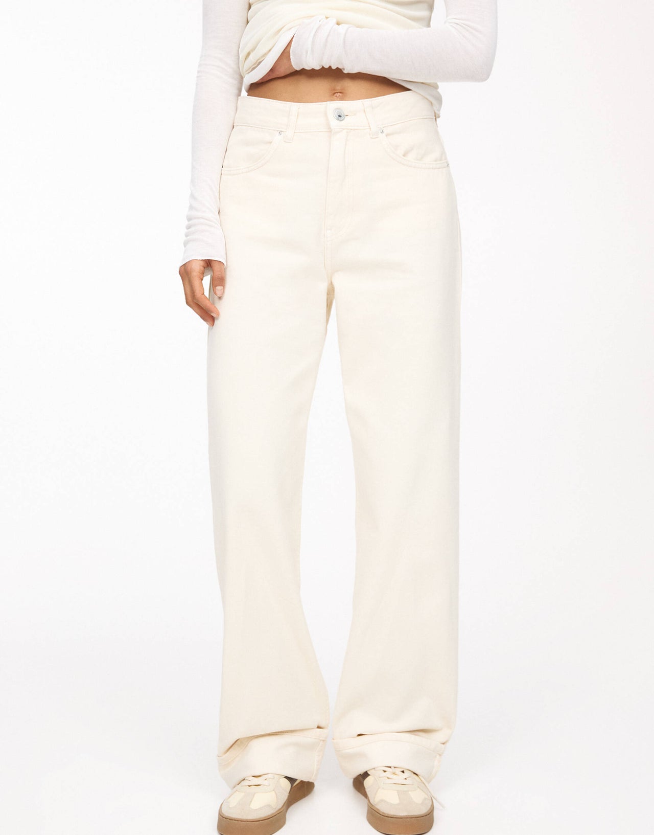 Pull&Bear  turn up hem mid rise baggy jeans in ecru