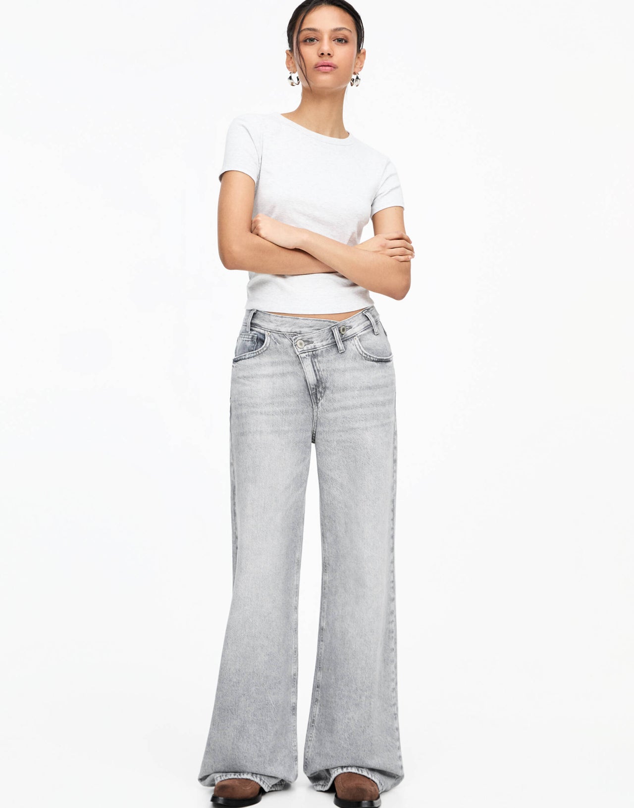 Pull&Bear crossover waist mid rise wide leg jean in grey