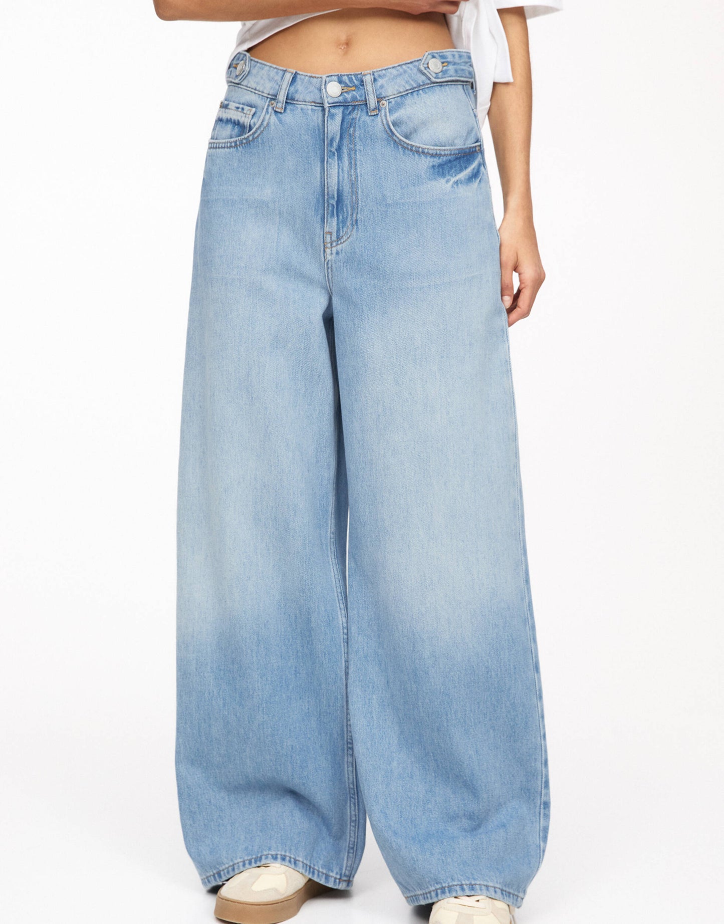 Pull&Bear baggy oversized wide leg jean in blue