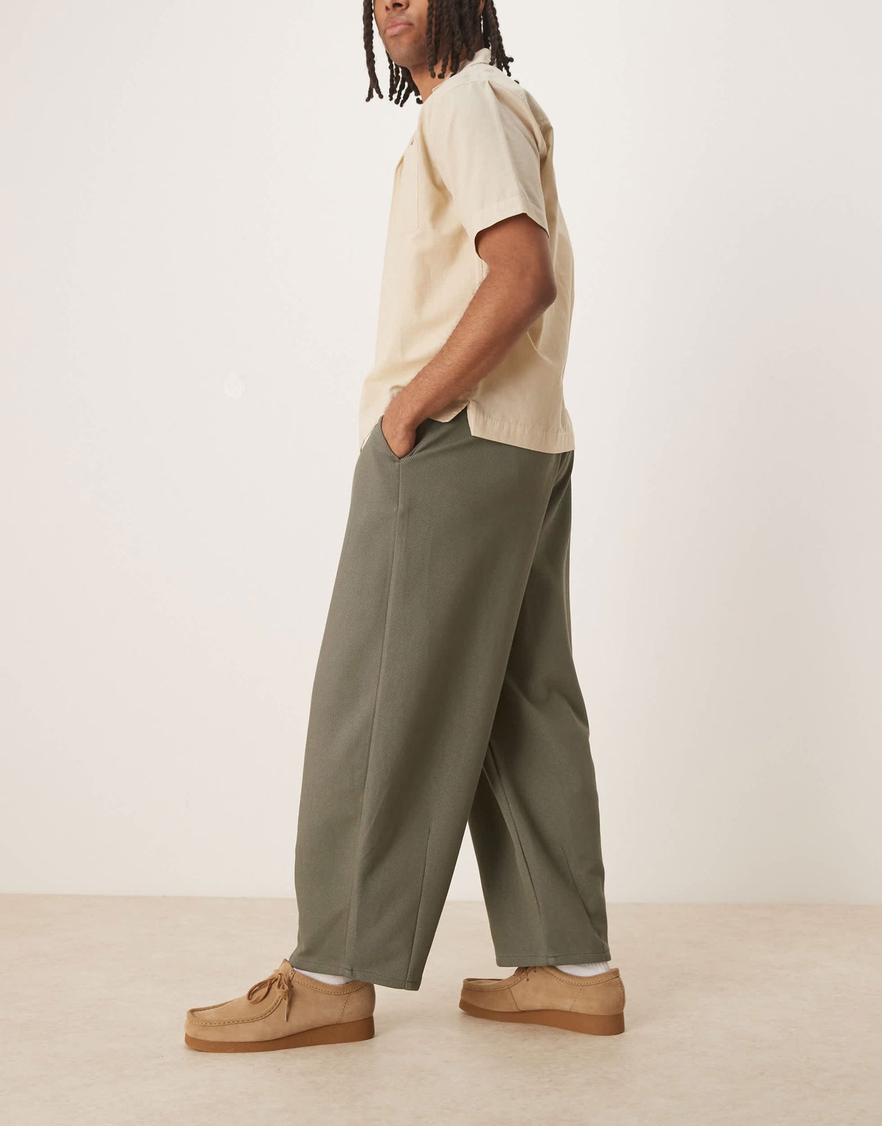 ASOS DESIGN barrel leg twill trousers in khaki