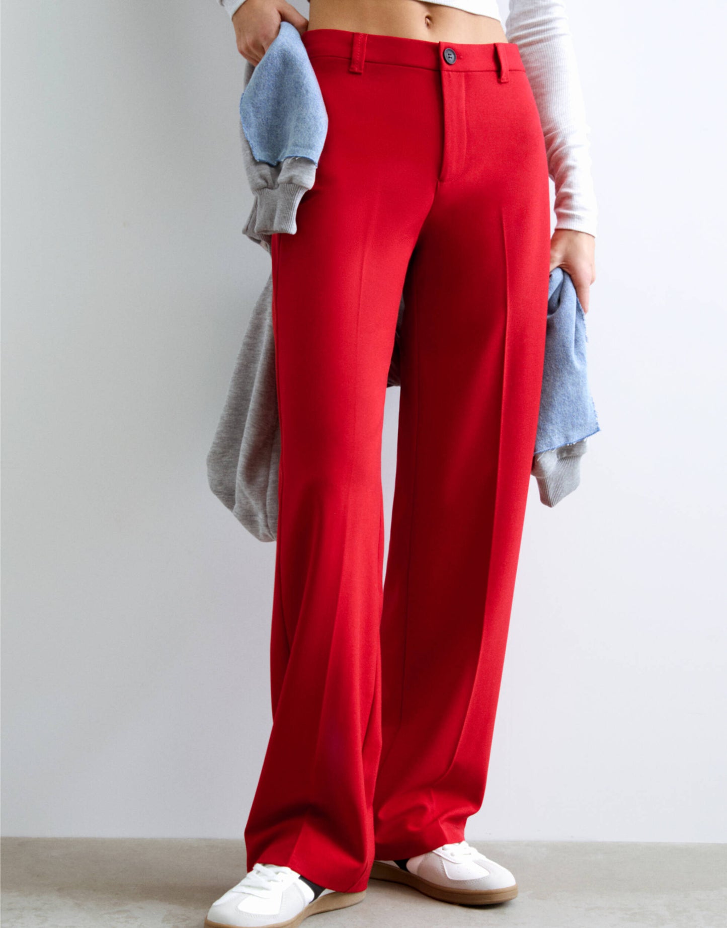 Pull&Bear straight leg tailored trouser in red