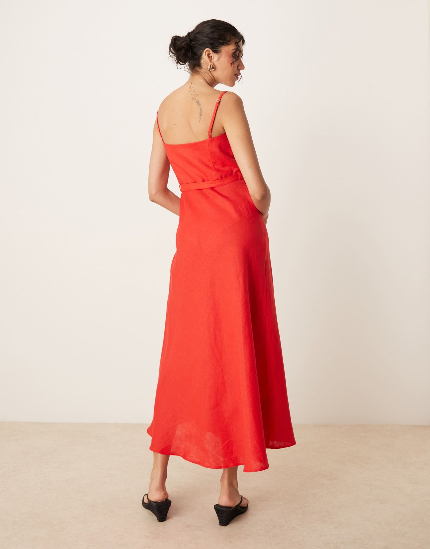 Mango 100% linen square neck midi dress with belt detail in red