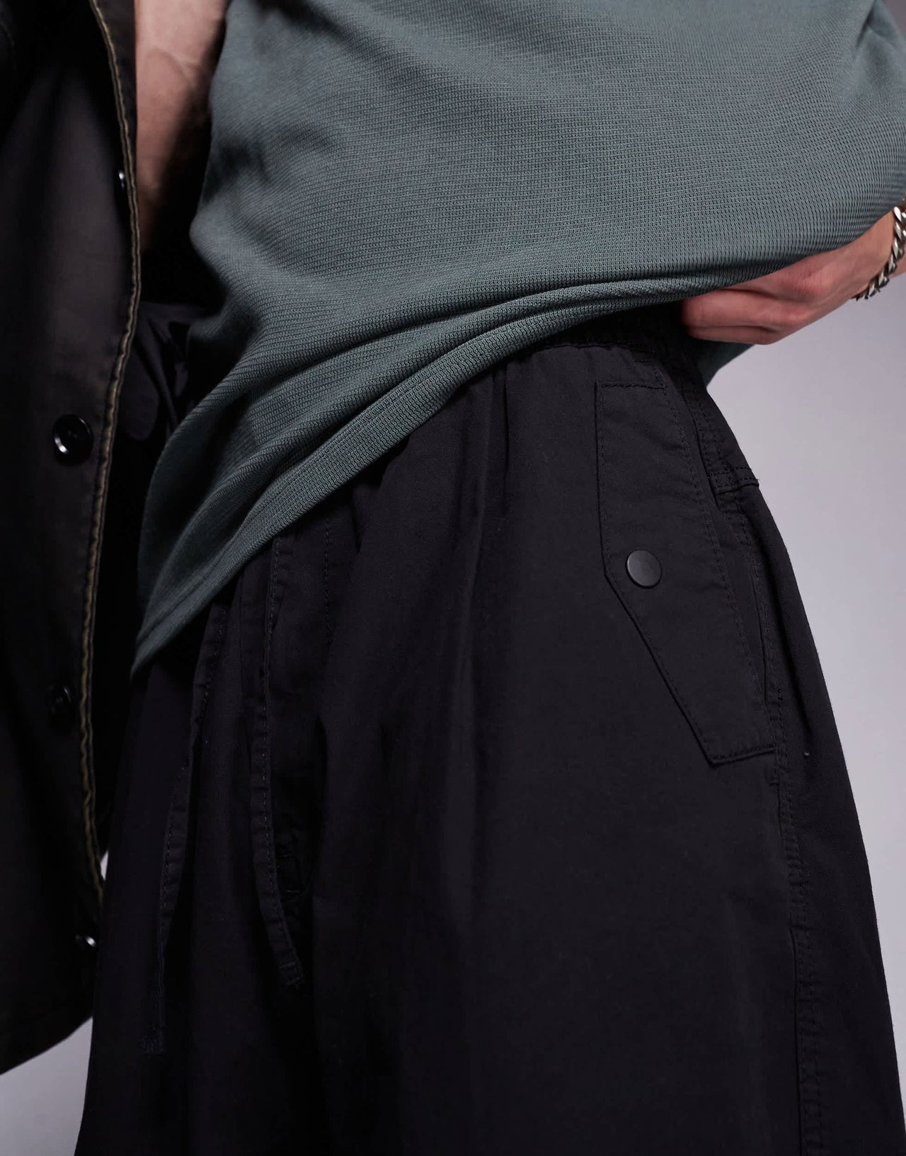Bershka parachute baggy trouser in black