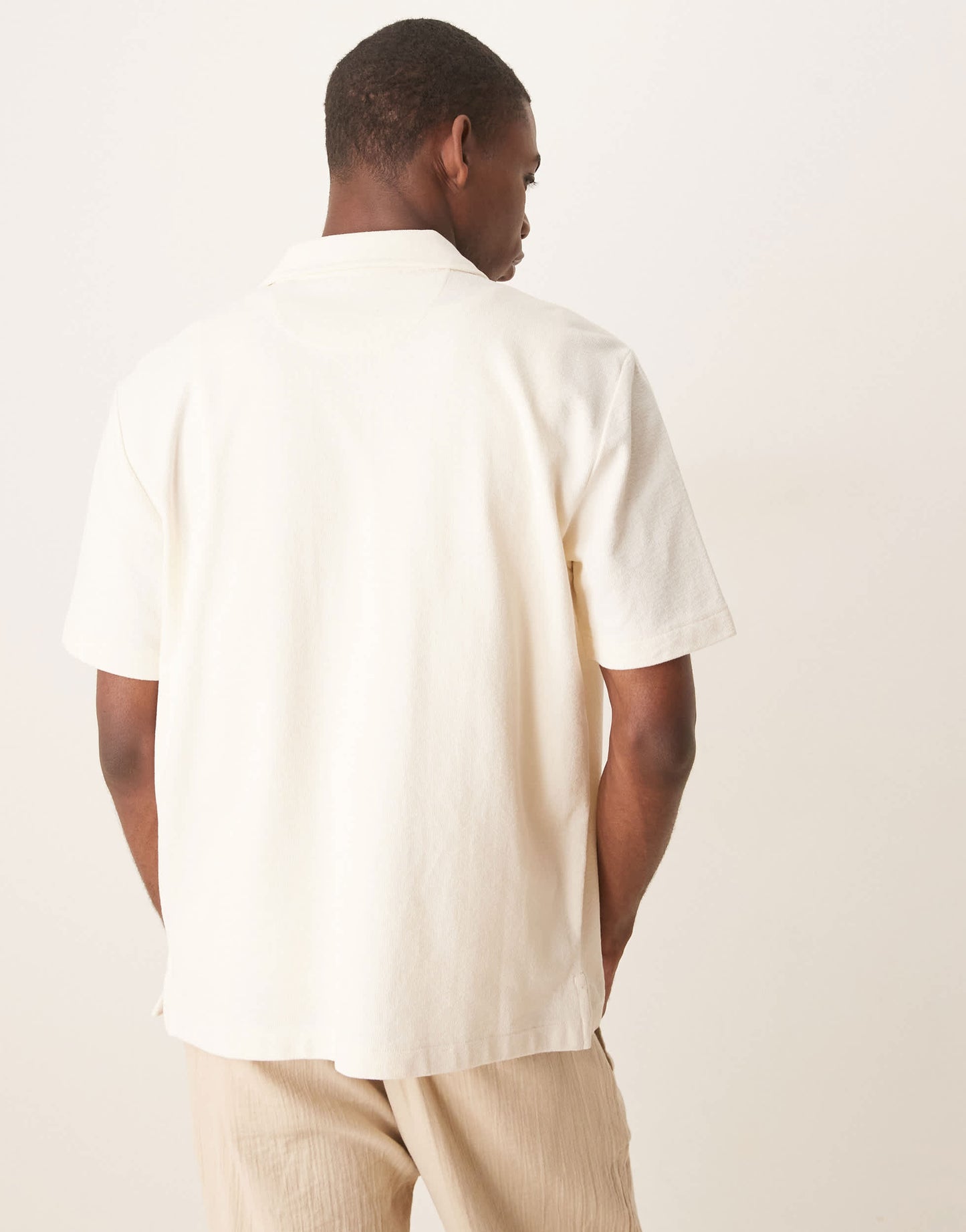 GANT regular fit textured short sleeve shirt in cream