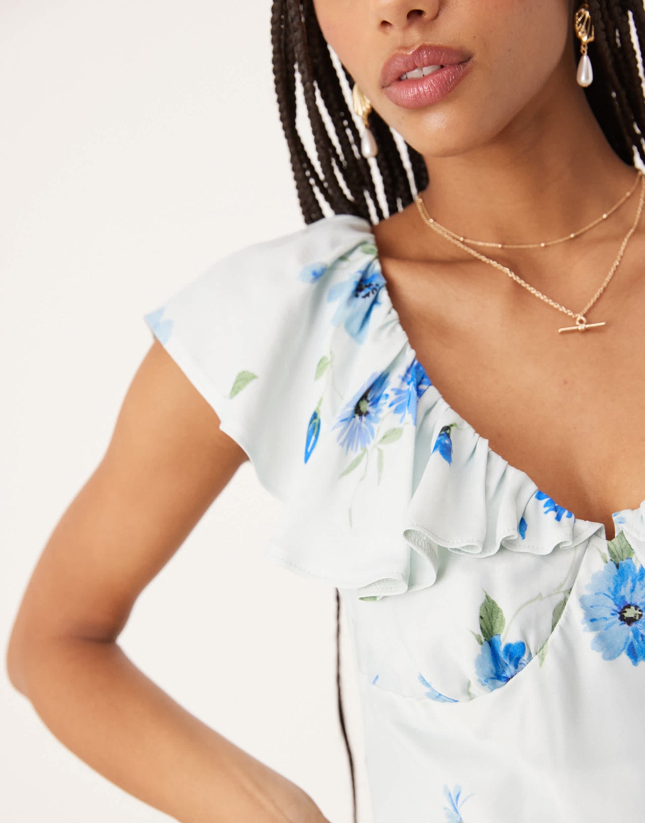 Nobody's Child Abelia ruffle shoulder midi dress in blue floral