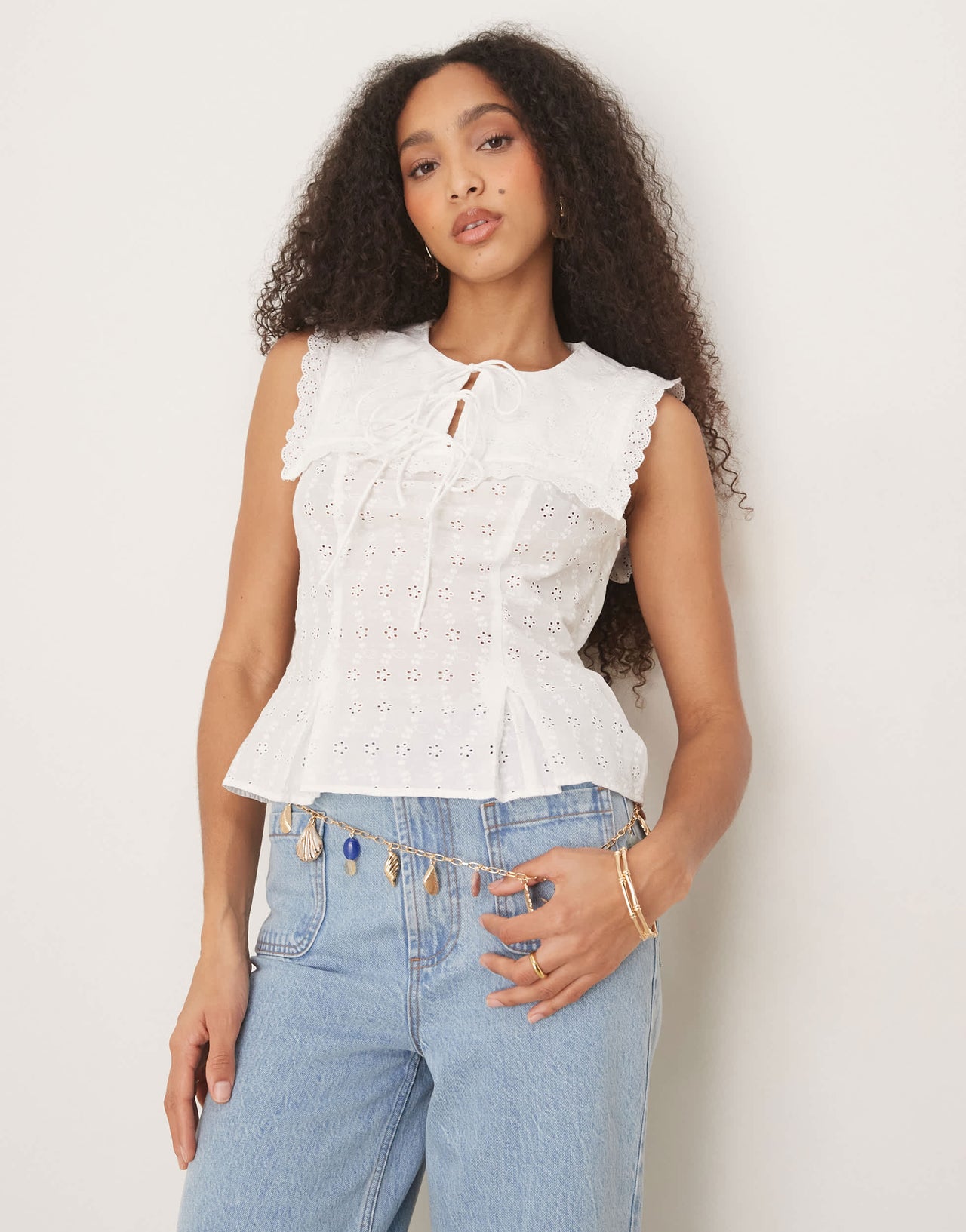 Nobody's Child Bella square collar detail top in white
