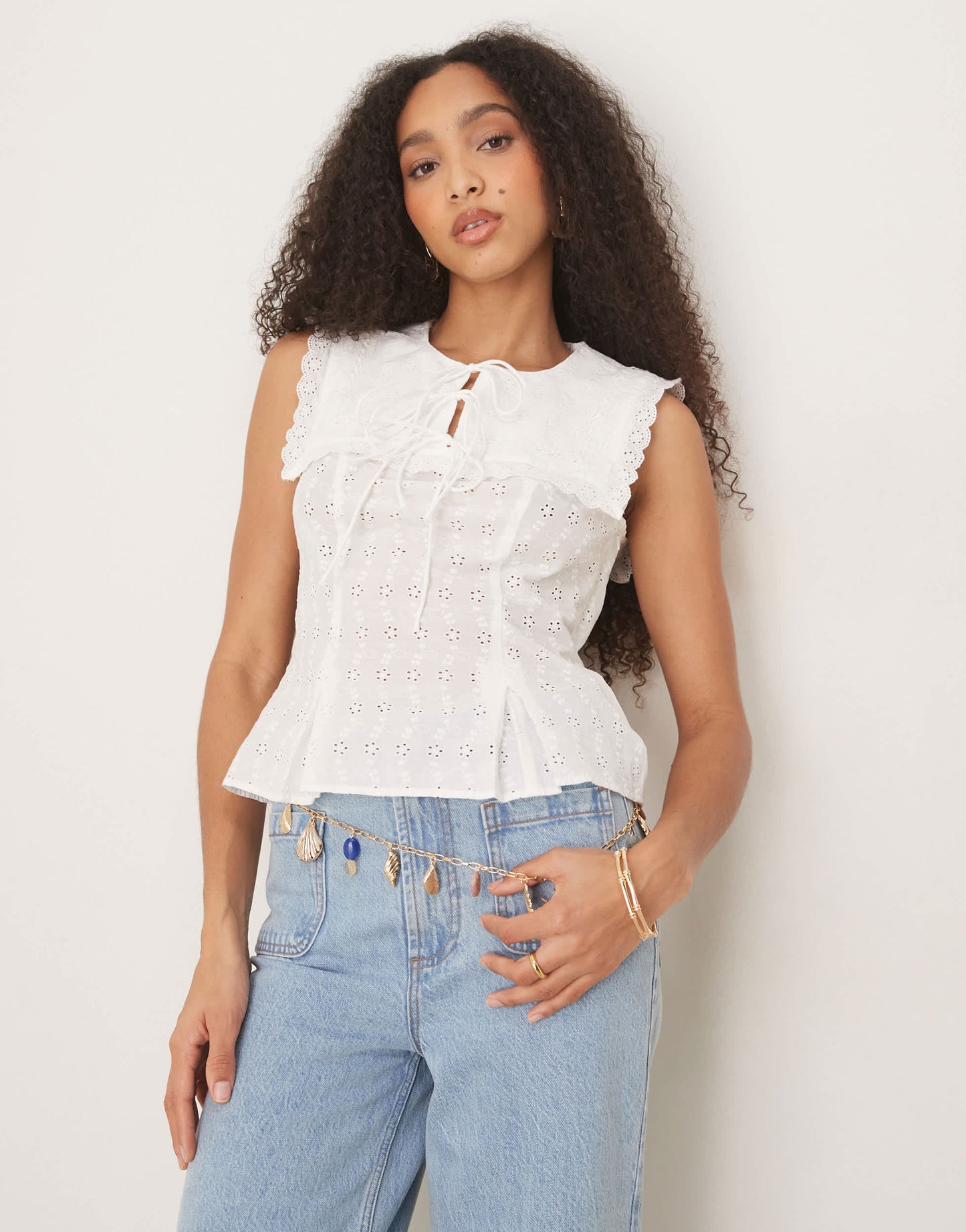 Nobody's Child Bella square collar detail top in white