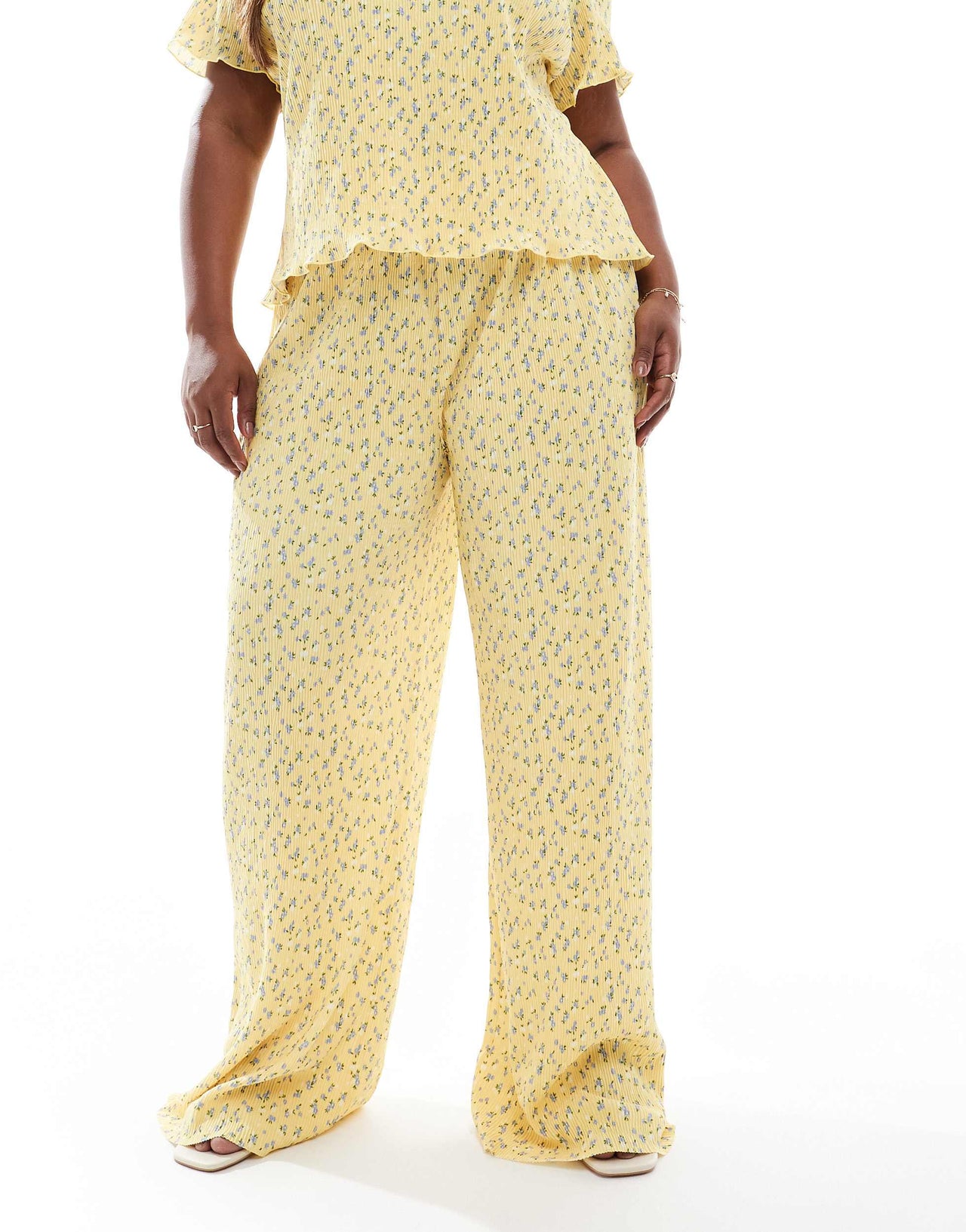 Pieces Curve mini plisse wide leg trouser co-ord in ditsy yellow flower print