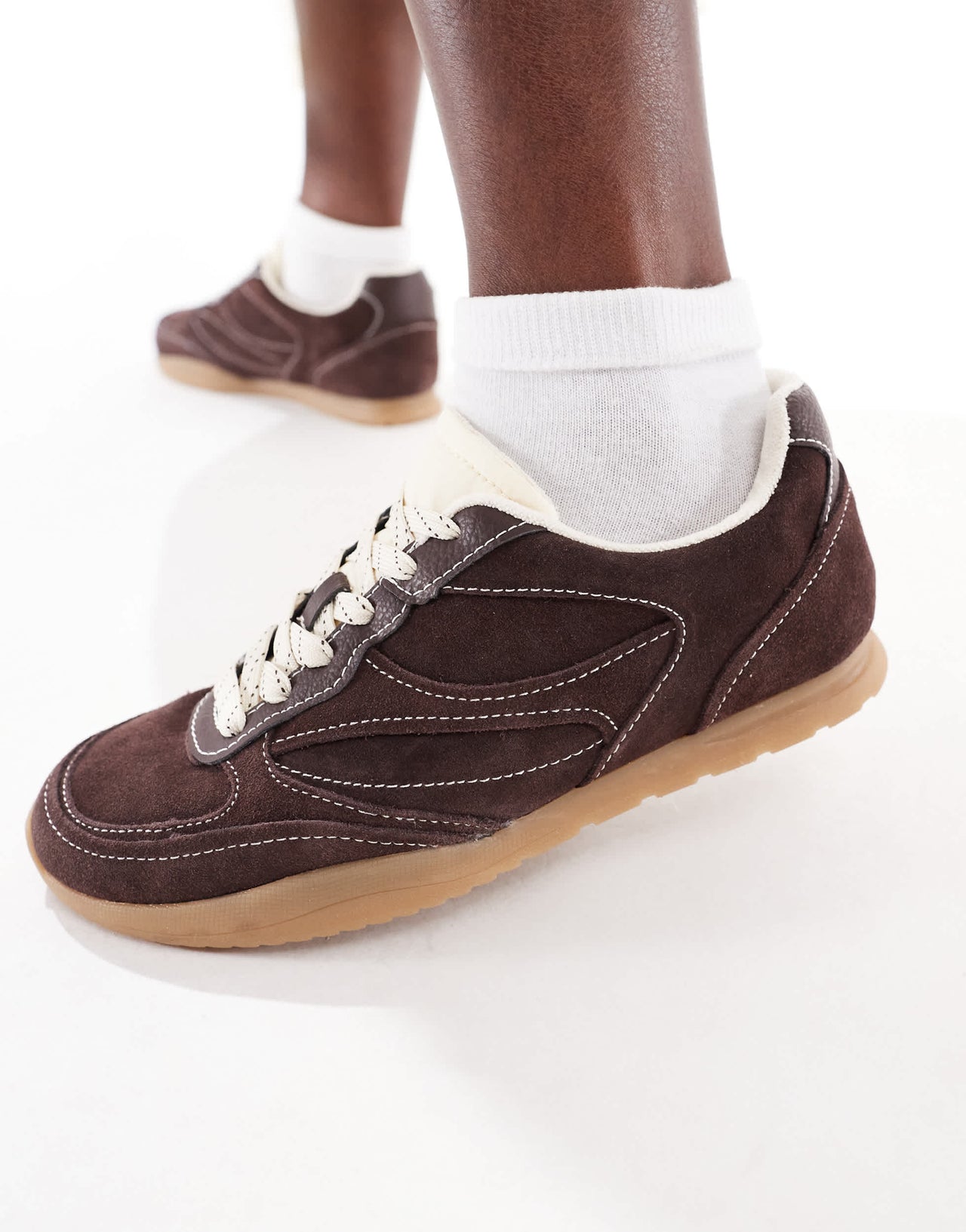 Stradivarius trainer in dark brown leather suede