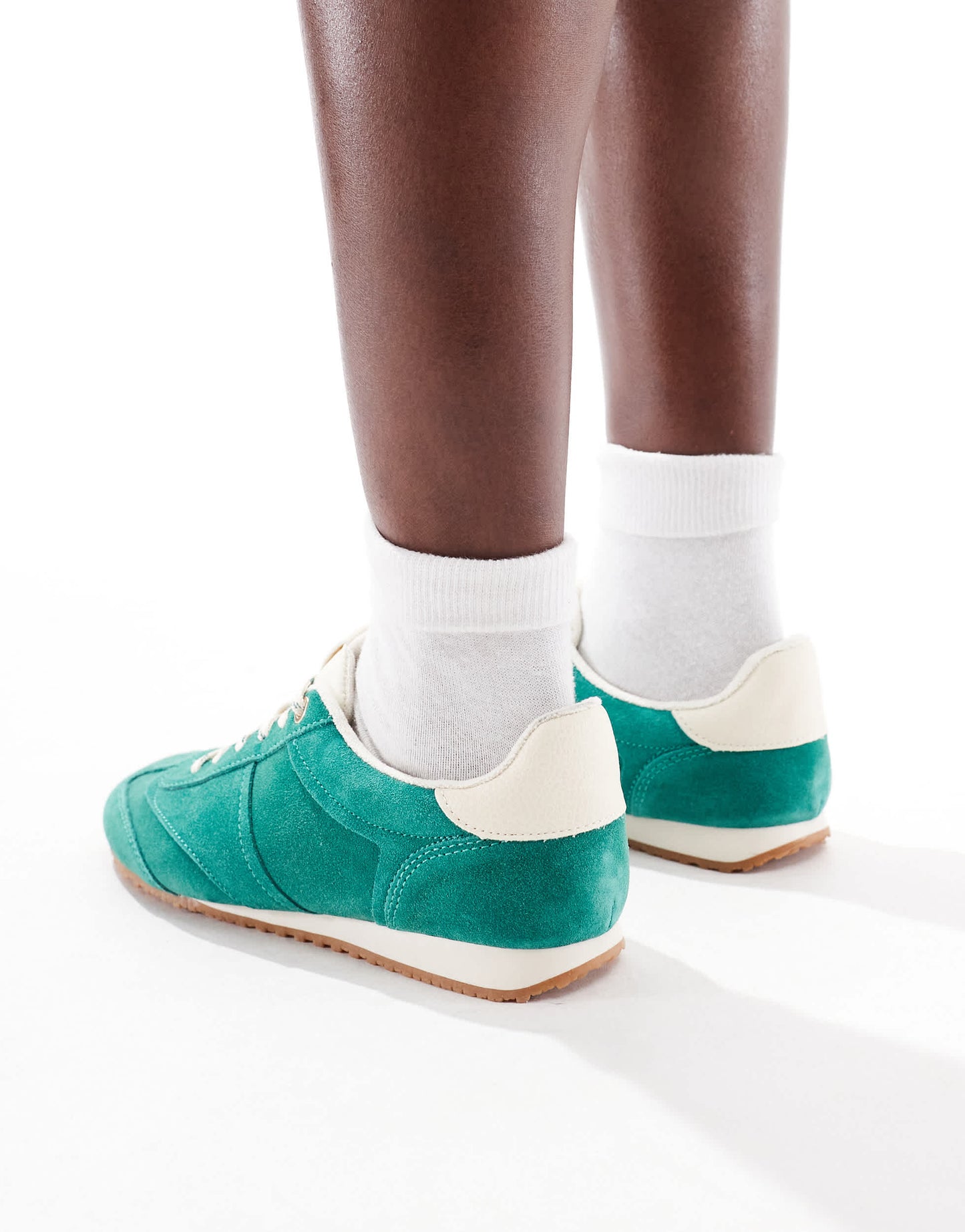 Stradivarius trainer in green leather suede