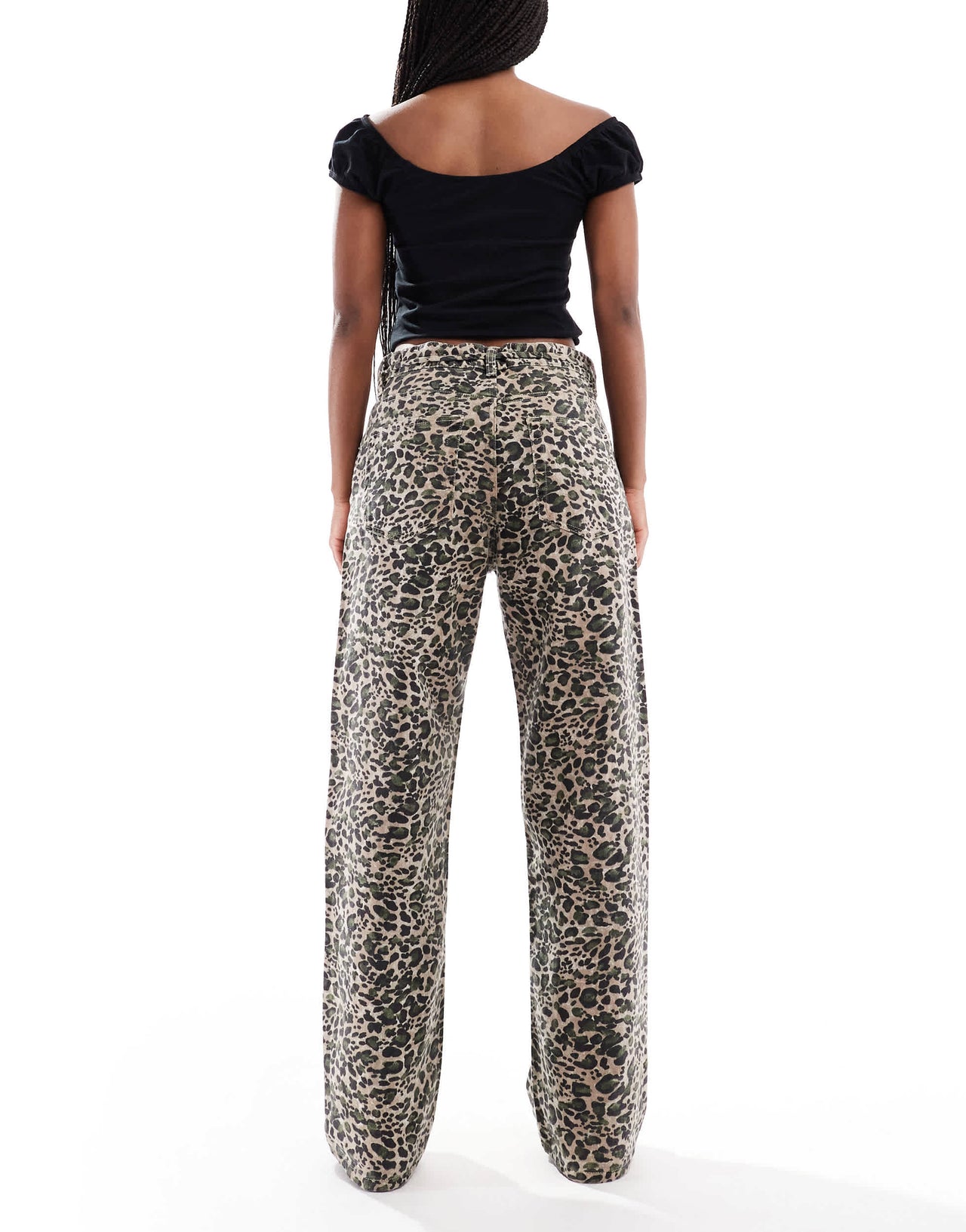 Pull&Bear baggy jeans with belt in leopard print