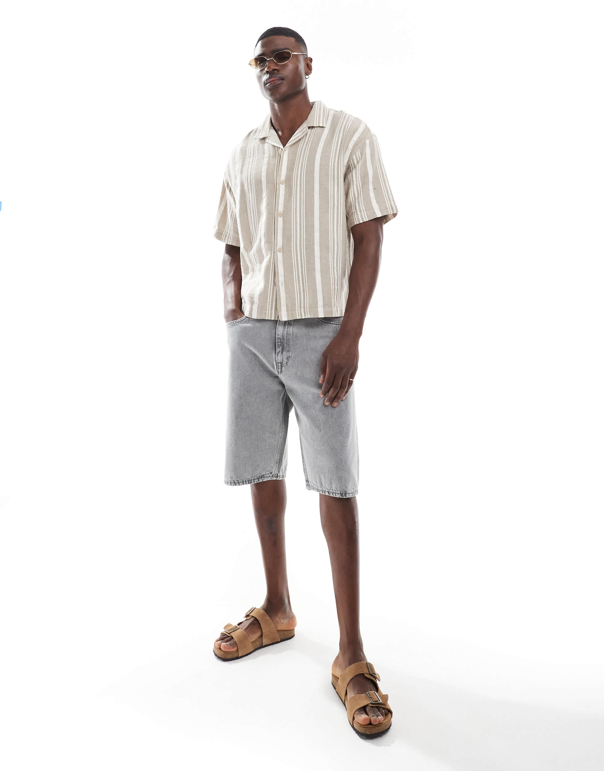 Dr Denim Omar relaxed fit mid waist shorts in ash grey wash