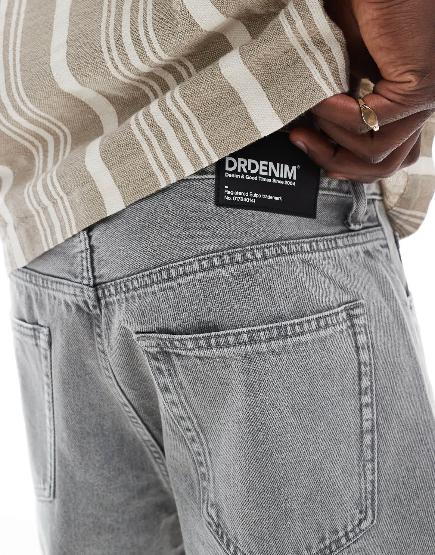 Dr Denim Omar relaxed fit mid waist shorts in ash grey wash