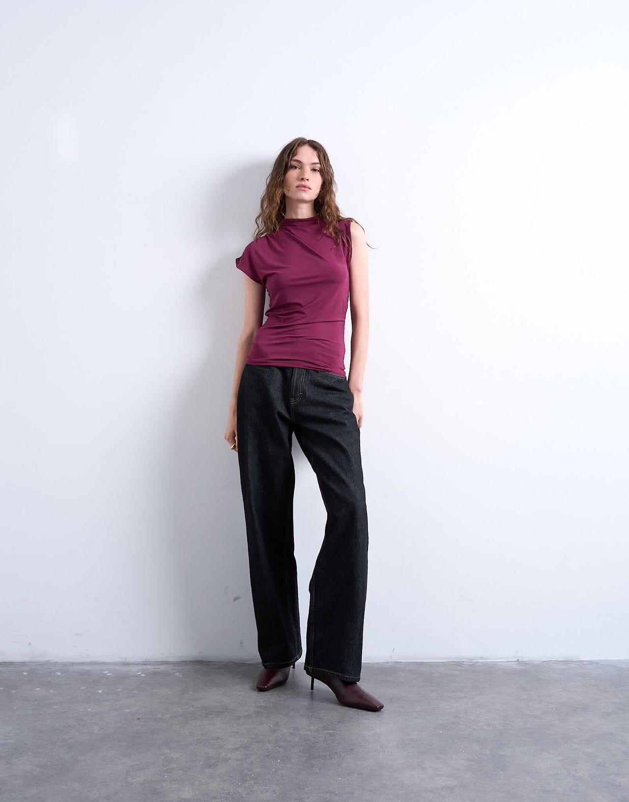 Topshop high neck asymmetric ruched side tank in burgundy