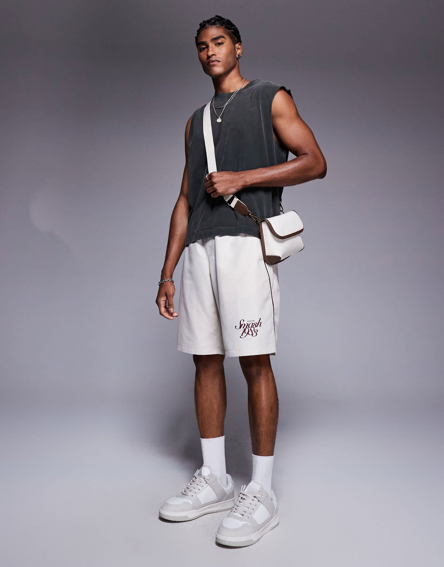 Bershka retro sports short in stone