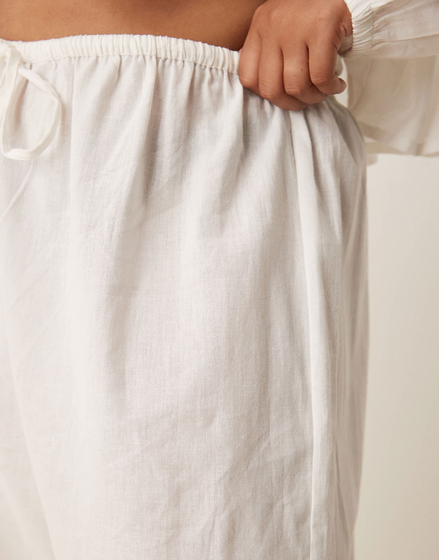 Esmee Curve Exclusive beach trouser co-ord in white