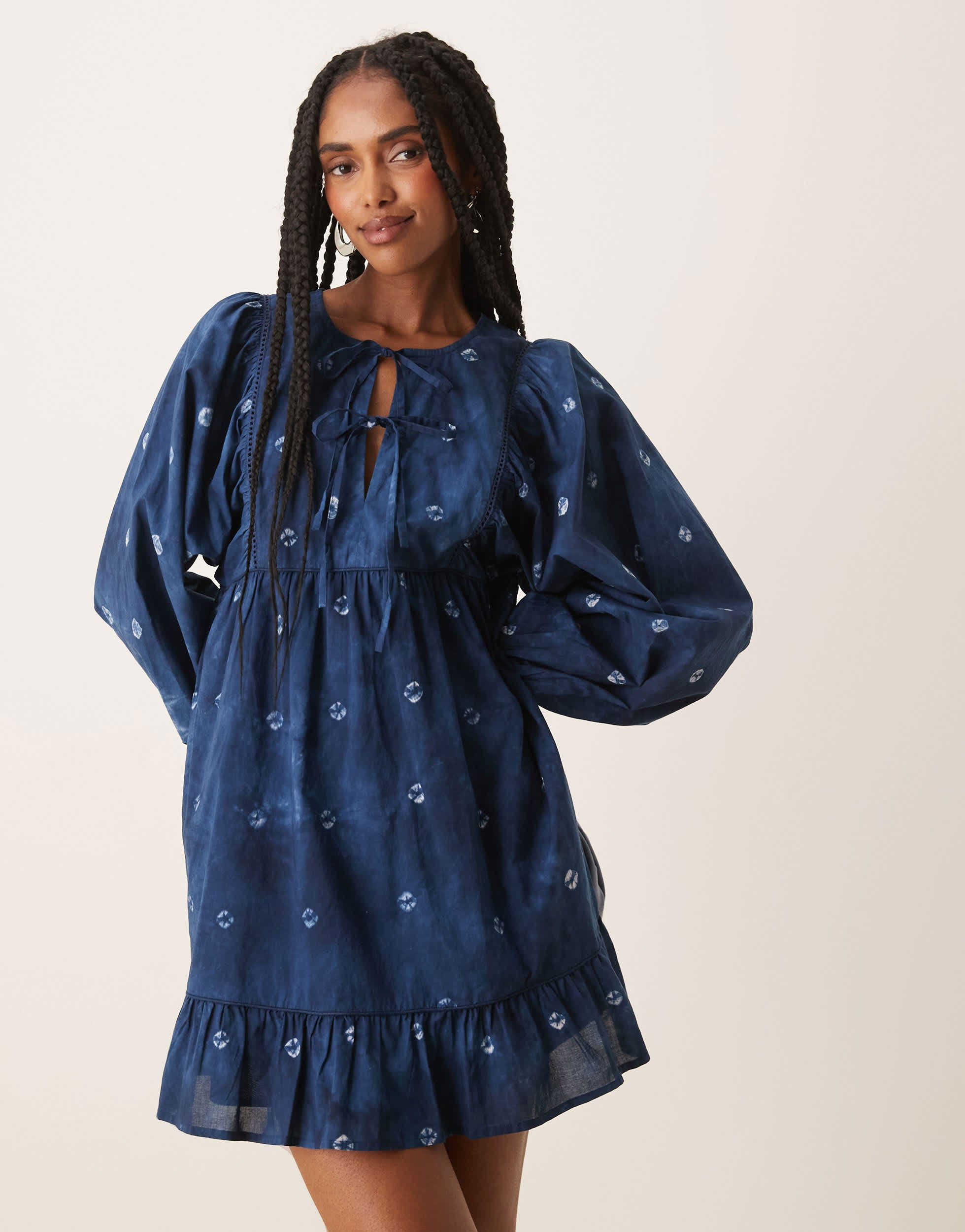 Nobody's Child Mae tie-detail balloon sleeve mini dress in blue print