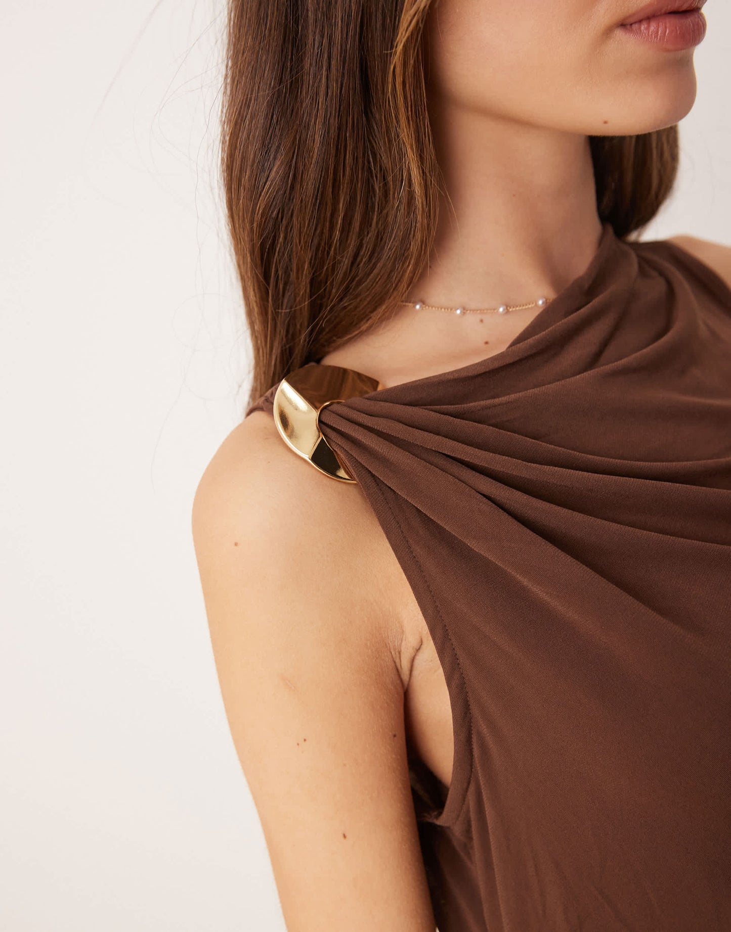 Mango cinched waist maxi dress with gold accent shoulder in chocolate brown
