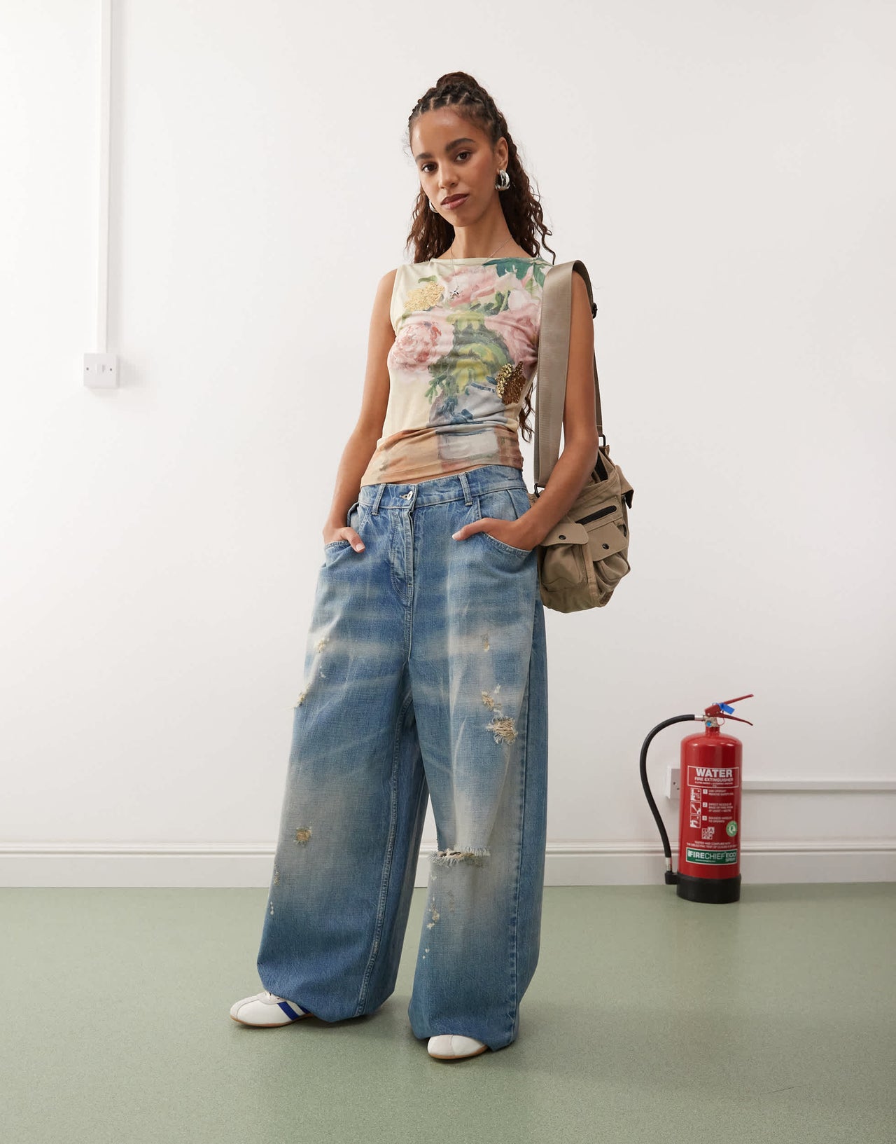 Reclaimed Vintage licensed Ashmolean tank with applique